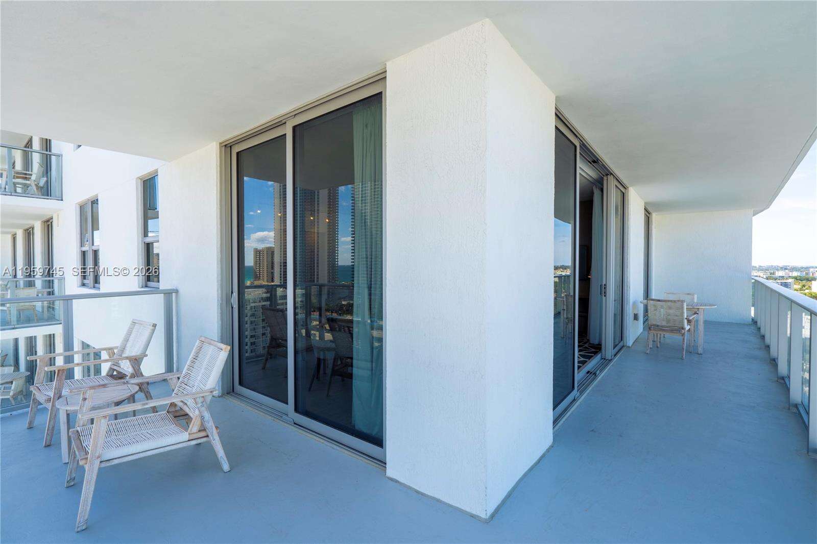 Hyde Beach House at 4010 Ocean Dr, Hollywood, FL 33019 - For Sale photo 23