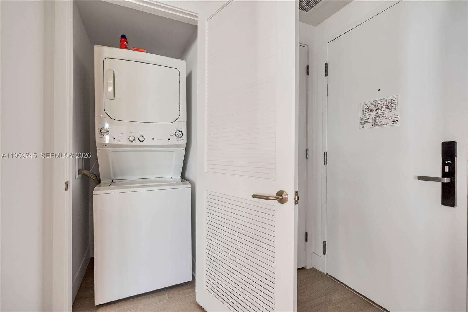 Hyde Beach House at 4010 Ocean Dr, Hollywood, FL 33019 - For Sale photo 25
