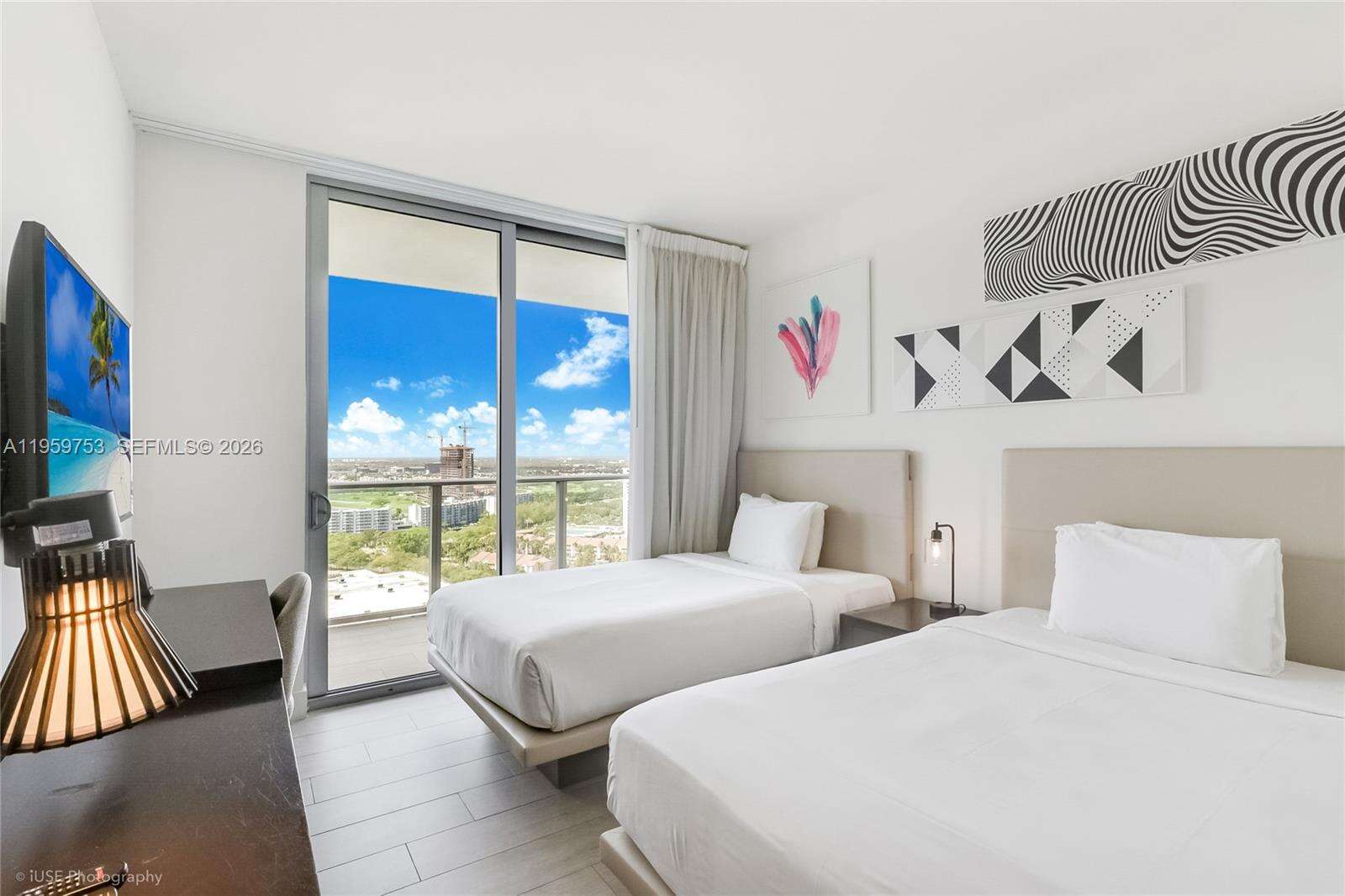 Hyde Beach House at 4010 Ocean Dr, Hollywood, FL 33019 - For Sale photo 13