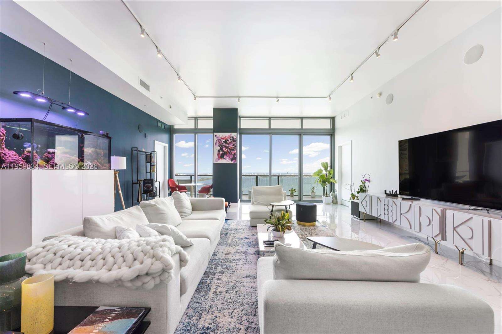 ICON BAY - 460 28 St, Miami, FL 33137 | Picture 11