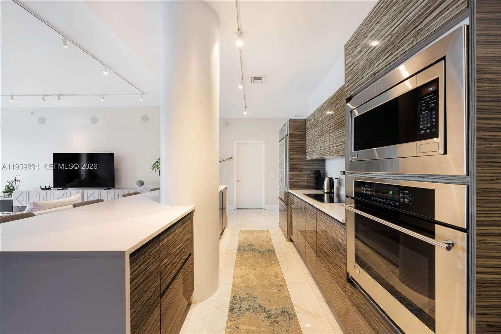 ICON BAY - 460 28 St, Miami, FL 33137 | Picture 17