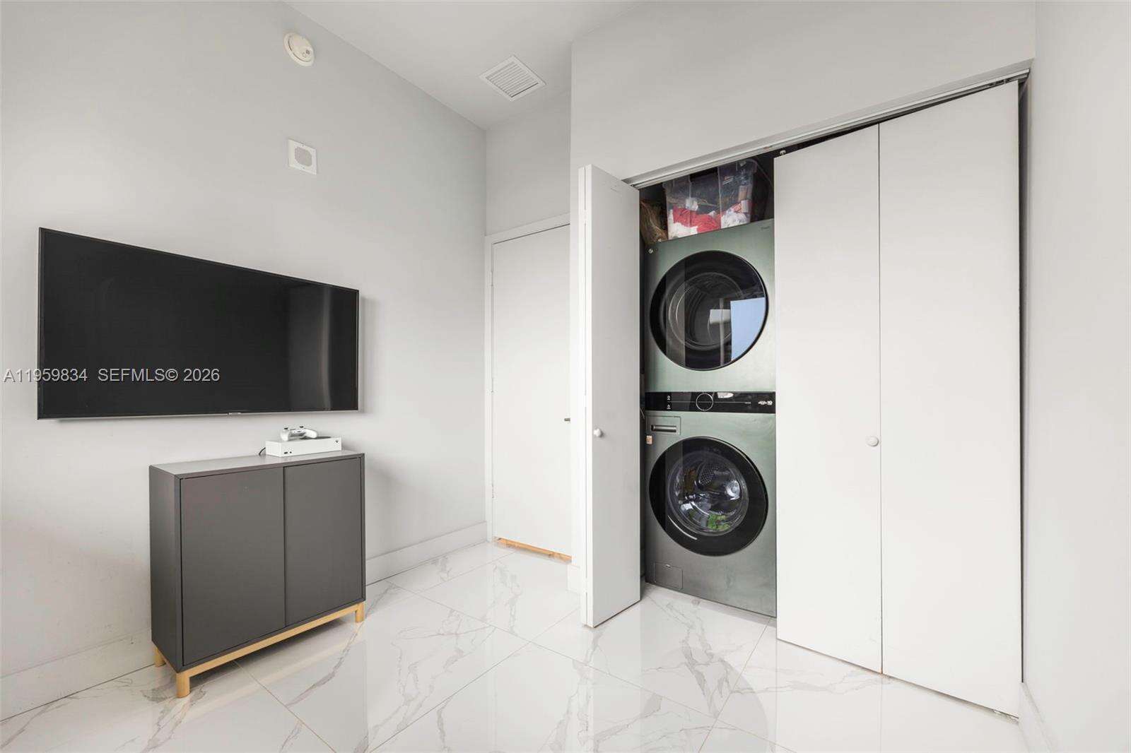 ICON BAY - 460 28 St, Miami, FL 33137 | Picture 28