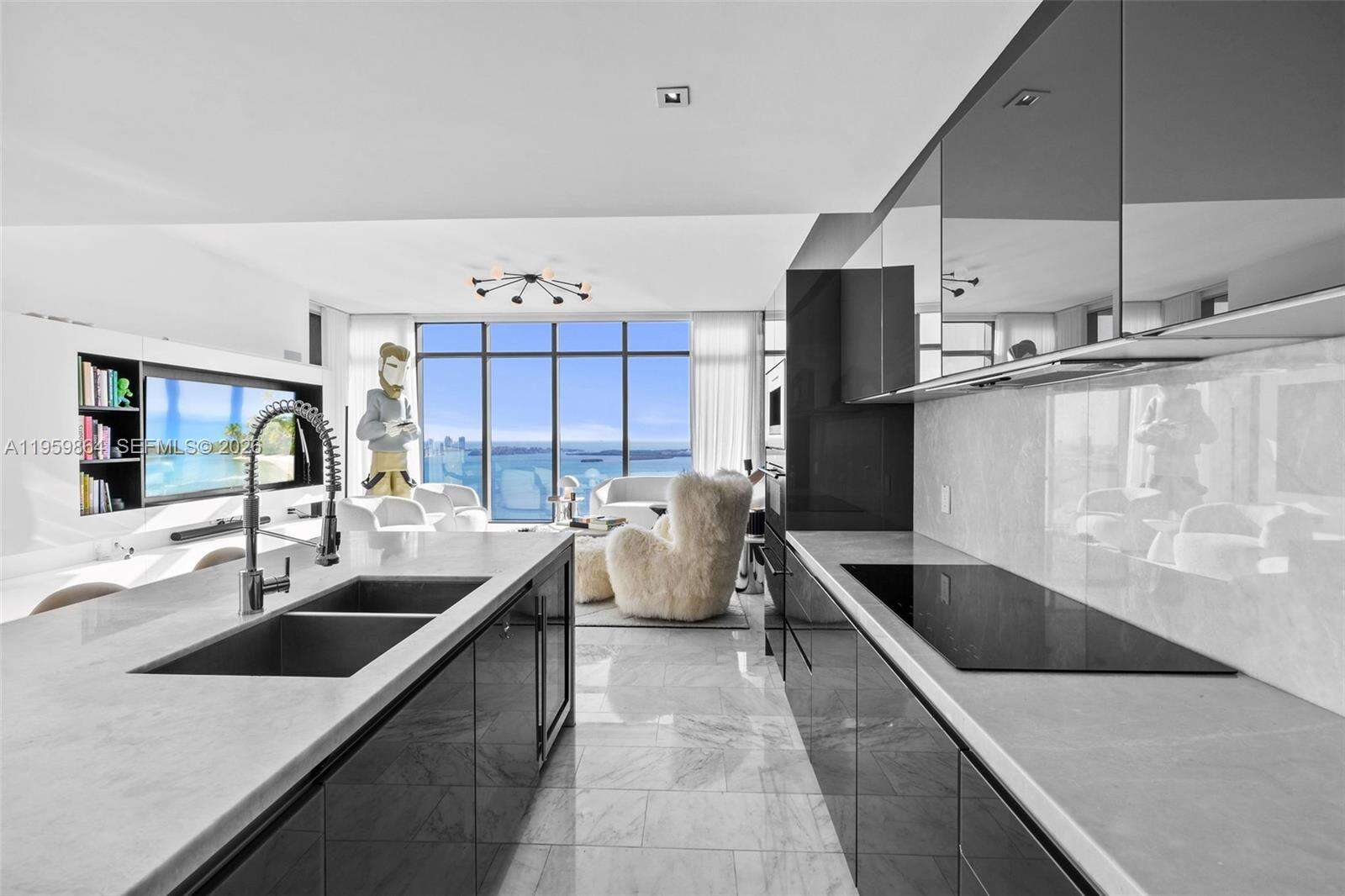 ECHO BRICKELL - 1451 Brickell Ave, Miami, FL 33131 | Picture 9