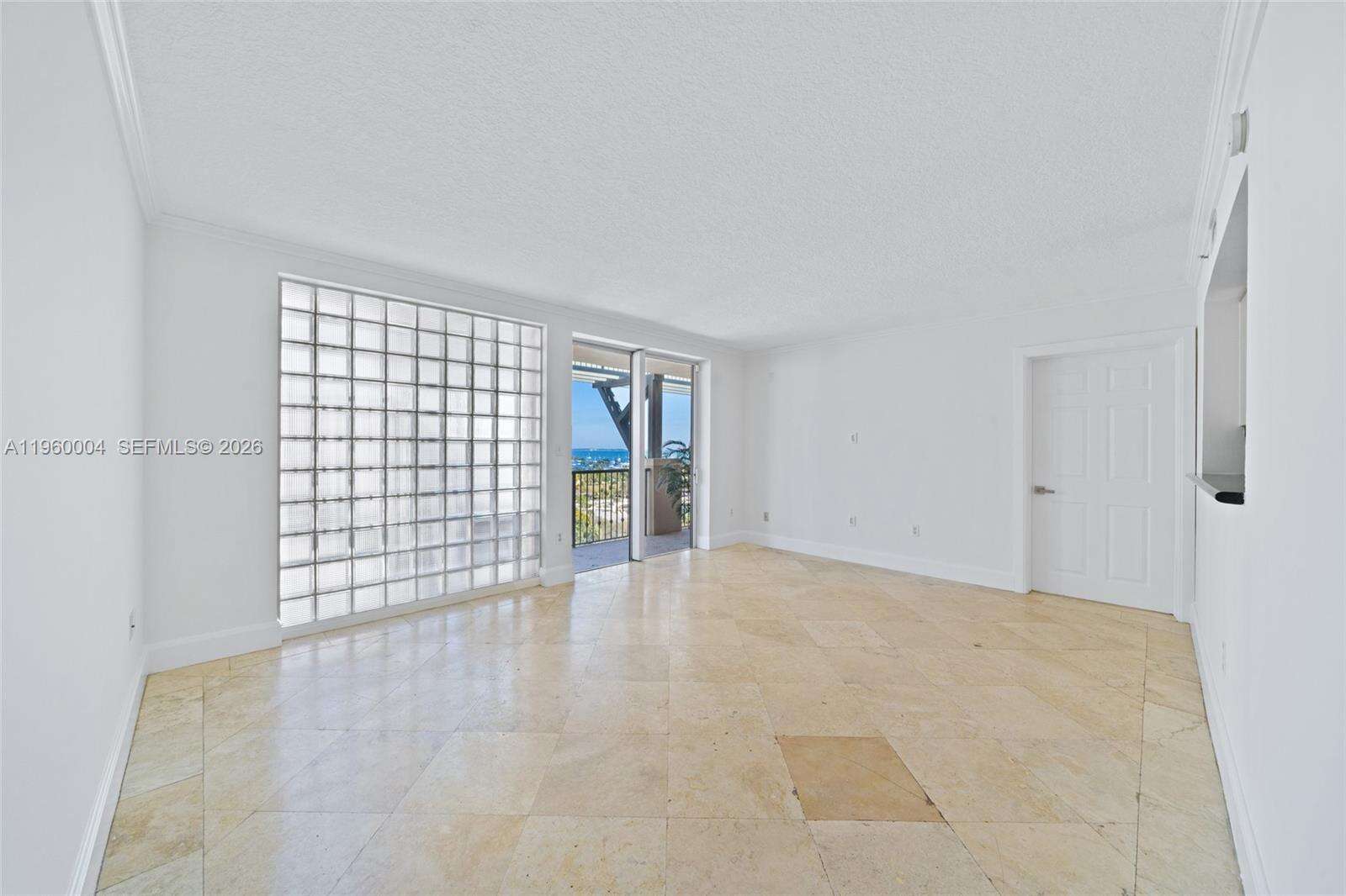 THE MUTINY - 2951 Bayshore Dr, Miami, FL 33133 | Picture 3