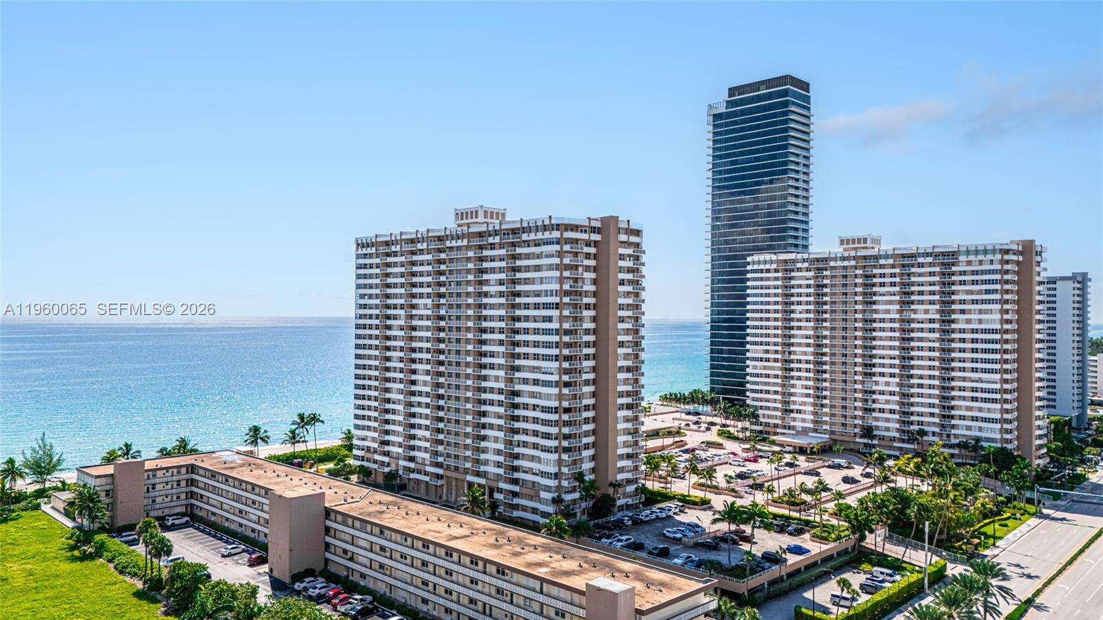 The Hemispheres at 1950 Ocean Dr, Hallandale Beach, FL 33009 - For Sale photo 31