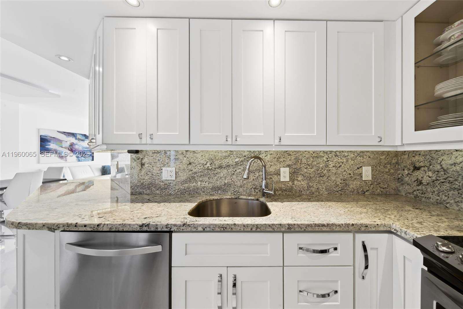 The Hemispheres at 1950 Ocean Dr, Hallandale Beach, FL 33009 - For Sale photo 5