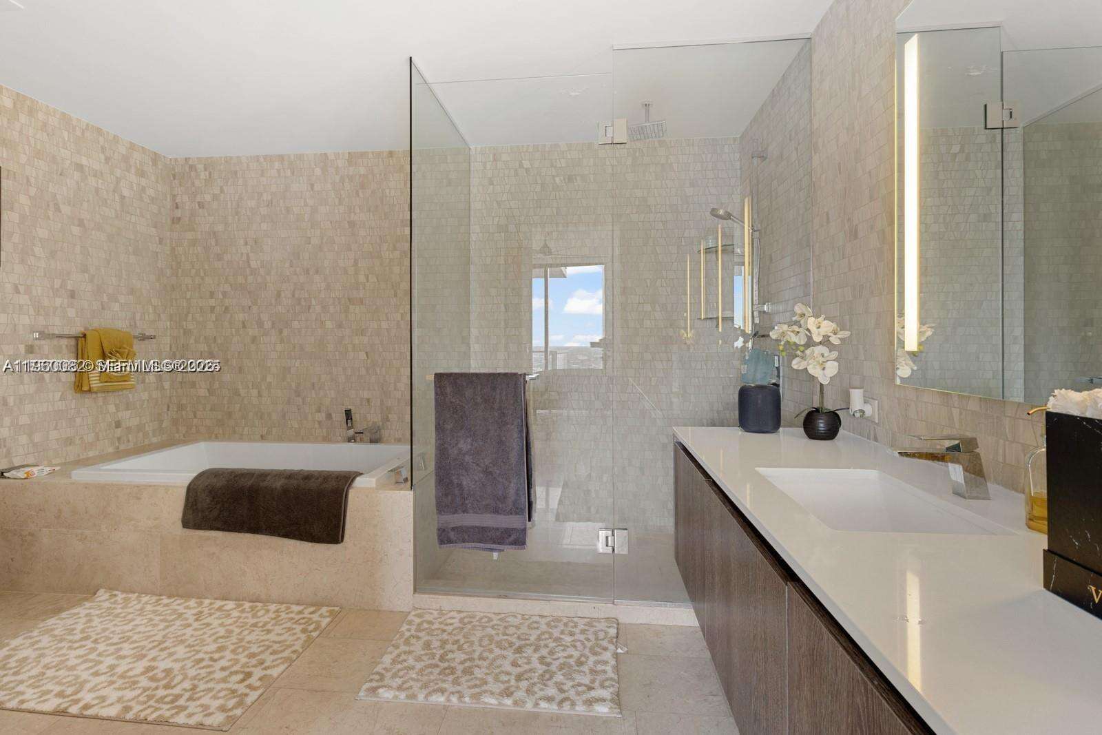 RISE - 88 7 St, Miami, FL 33130 | Picture 13