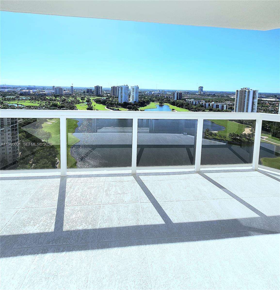 The Landmark at 20185 Country Club Dr, Aventura, FL 33180 - For Sale photo 2