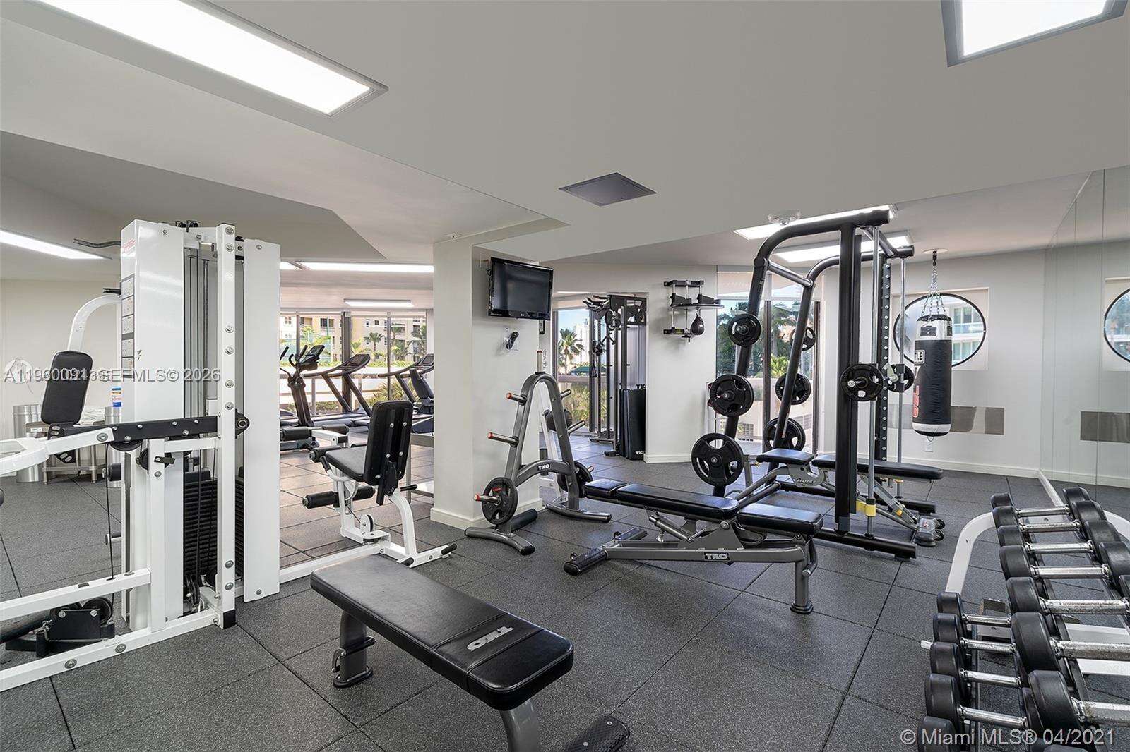 The Landmark at 20185 Country Club Dr, Aventura, FL 33180 - For Sale photo 43