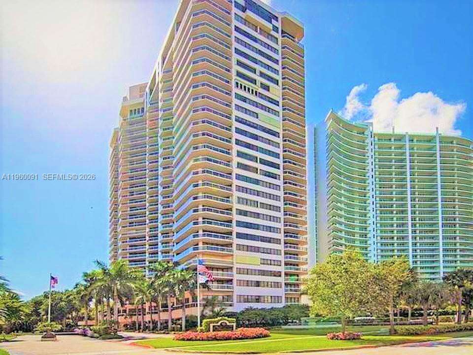 The Landmark at 20185 Country Club Dr, Aventura, FL 33180 - For Sale photo 49