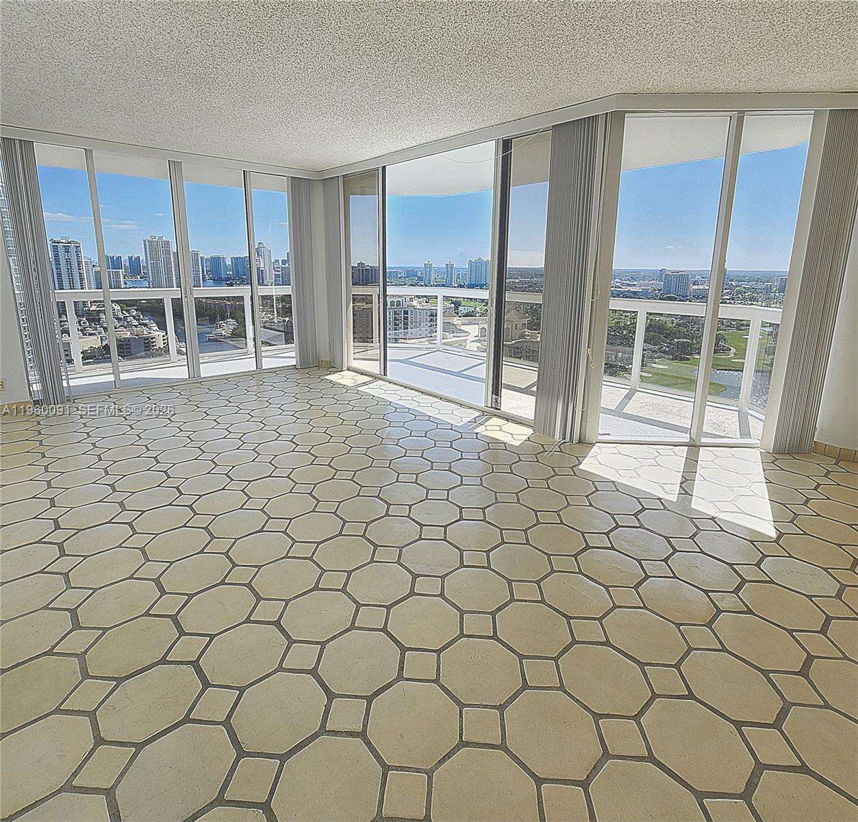 The Landmark at 20185 Country Club Dr, Aventura, FL 33180 - For Sale photo 9