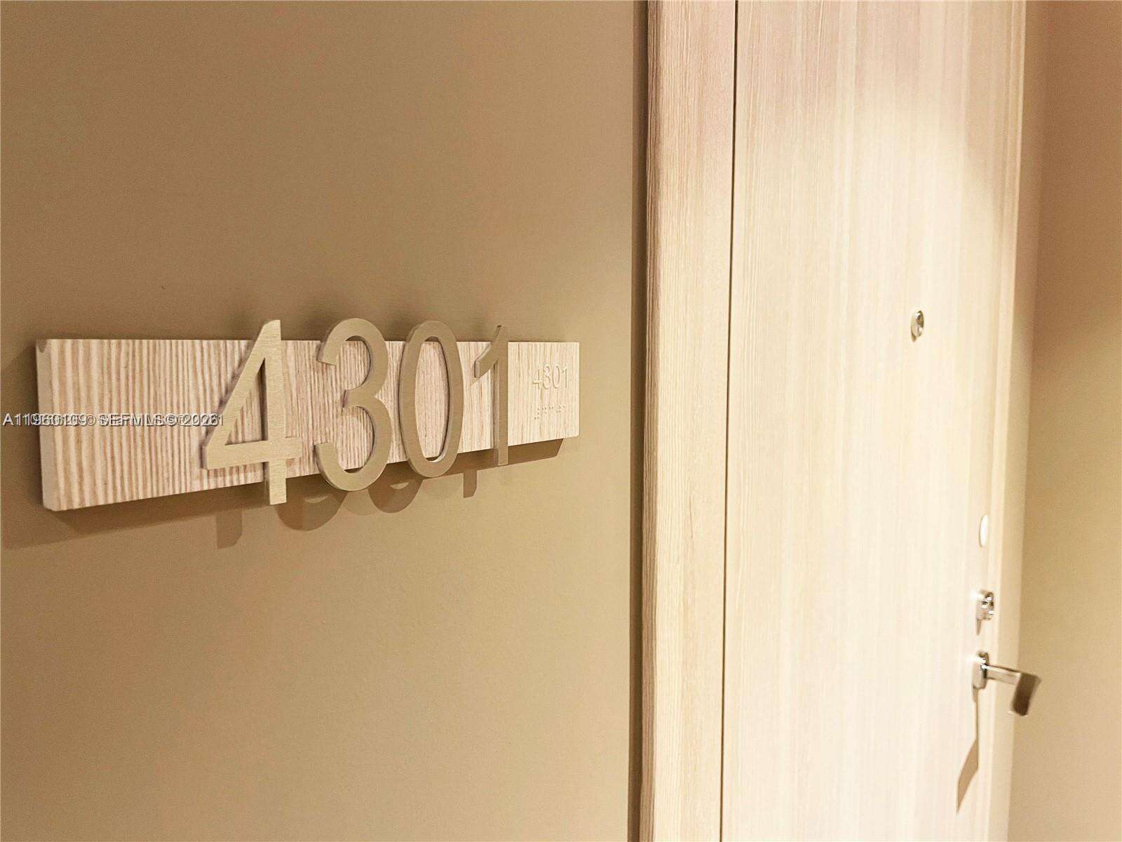 BRICKELL FLATIRON - 1000 Brickell Plz, Miami, FL 33131 | Picture 19