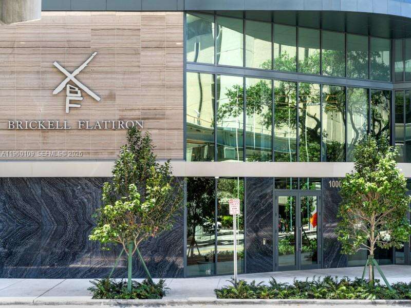 BRICKELL FLATIRON - 1000 Brickell Plz, Miami, FL 33131 | Picture 22