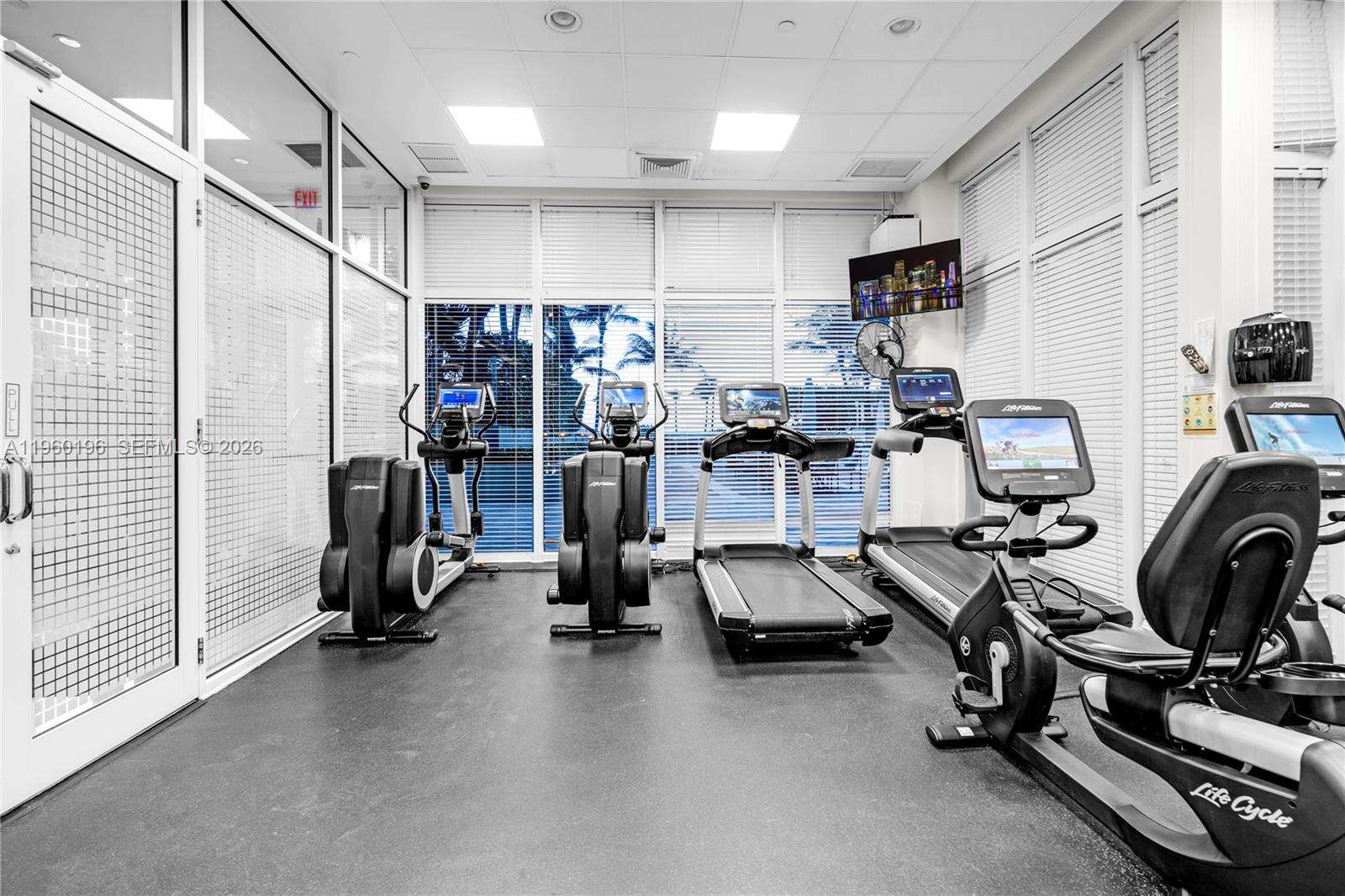 BELLINI - 10225 Collins Ave, Bal Harbour, FL 33154 | Picture 9