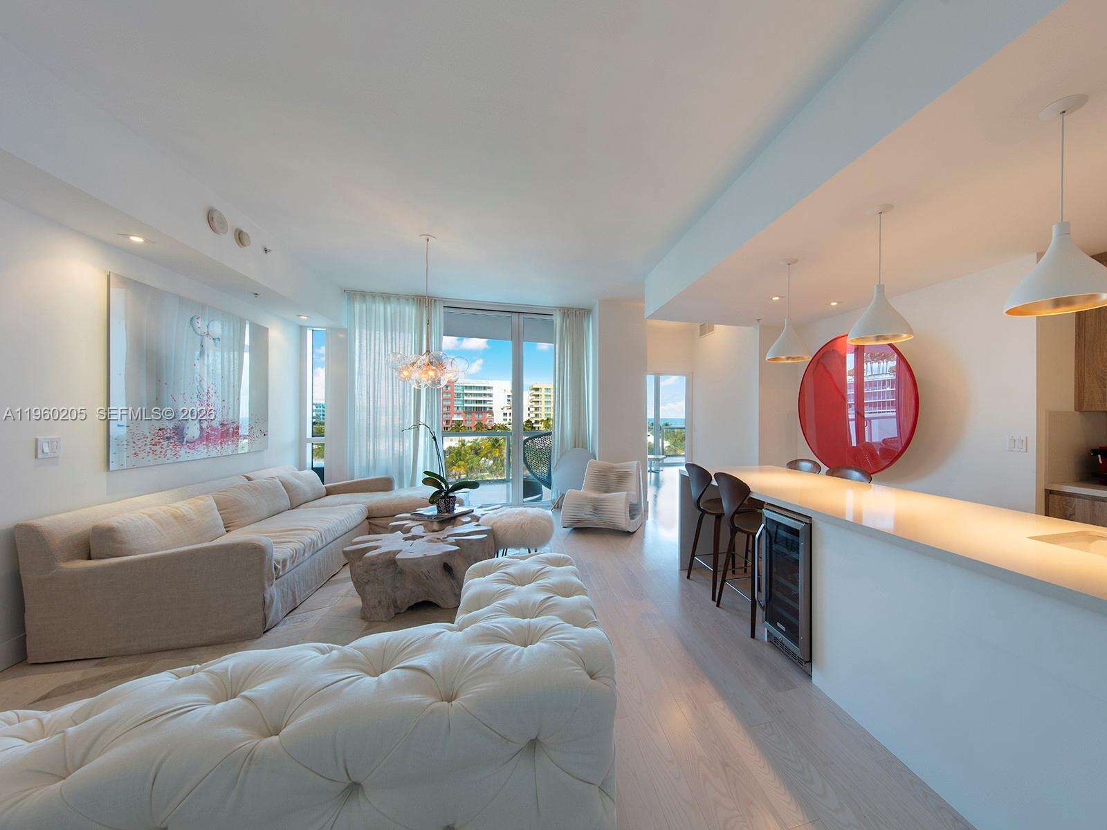 CONTINUUM ON SOUTH BEACH CONDO THE NORTH TOWER - 50 Pointe Dr, Miami Beach, FL 33139 | Picture 1