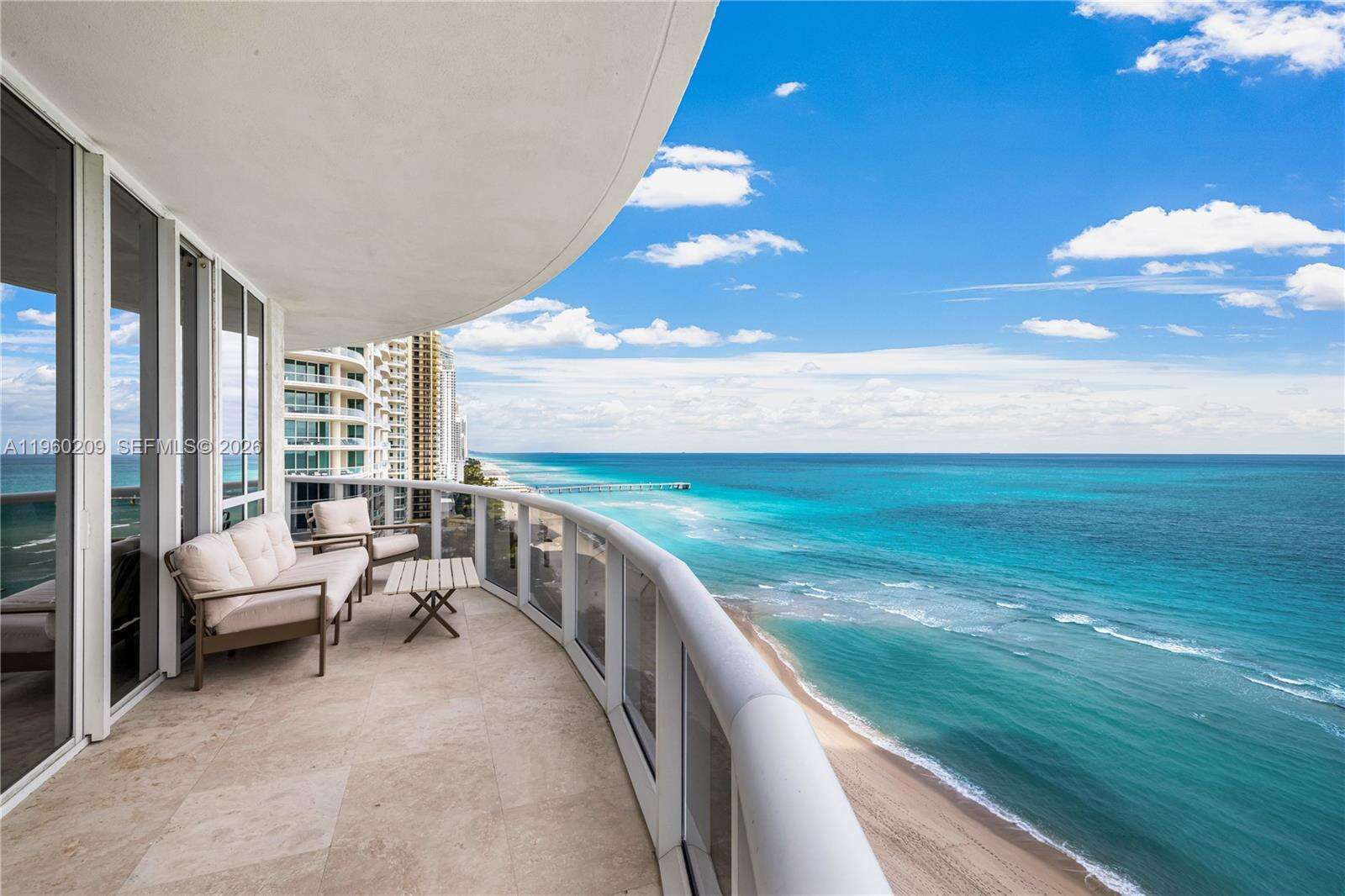 TDR TOWER I - 16001 Collins Ave, Sunny Isles Beach, FL 33160 | Picture 1