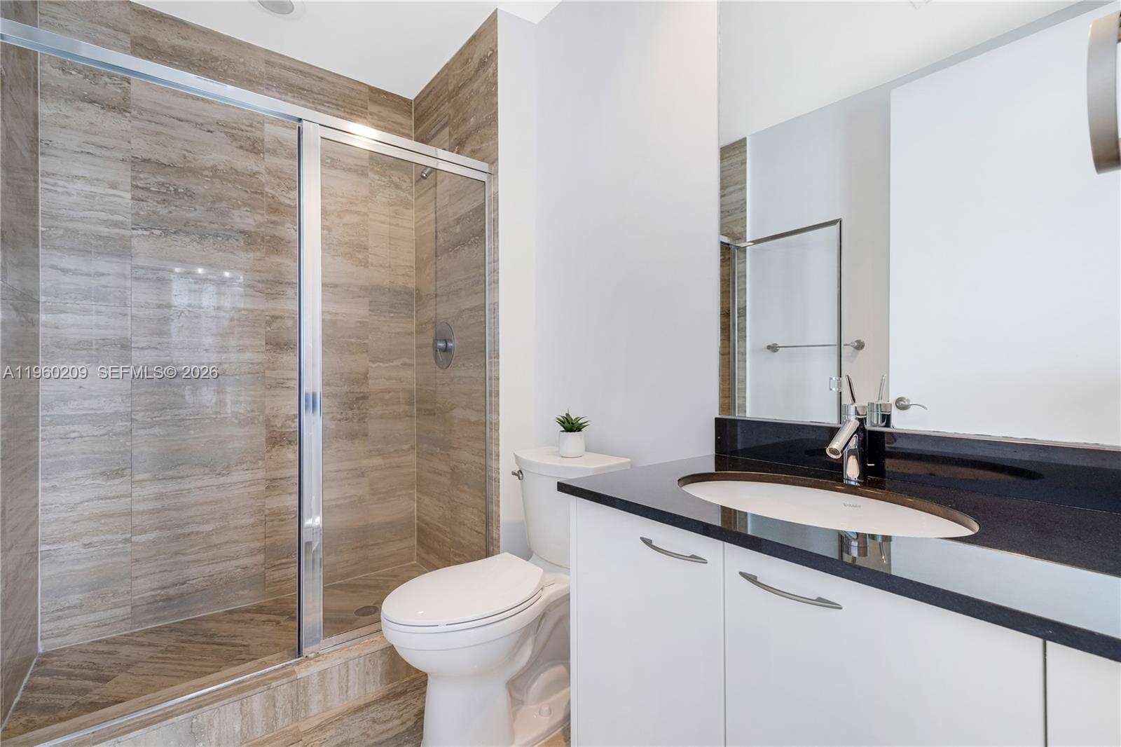 TDR TOWER I - 16001 Collins Ave, Sunny Isles Beach, FL 33160 | Picture 25