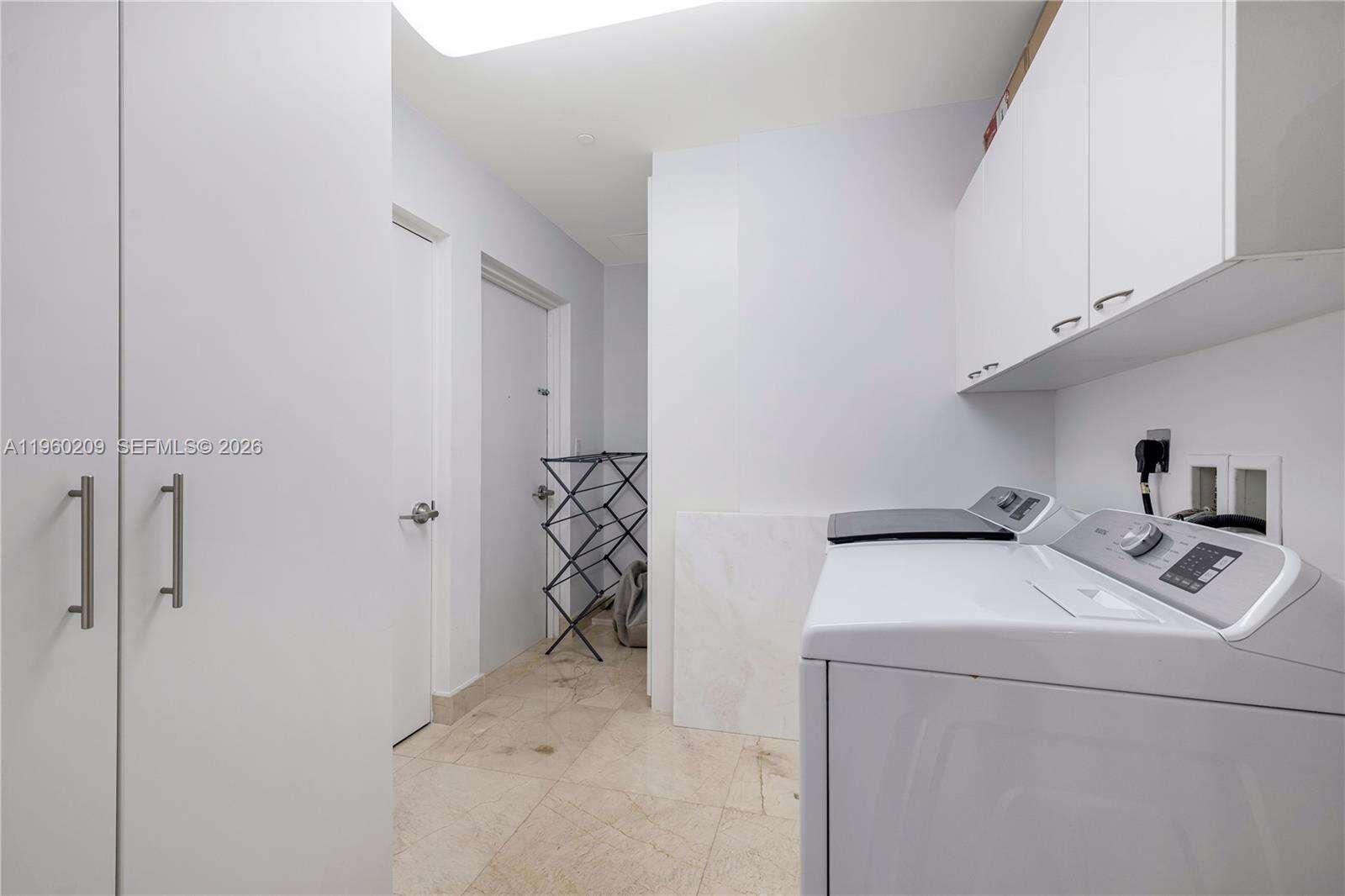 TDR TOWER I - 16001 Collins Ave, Sunny Isles Beach, FL 33160 | Picture 26