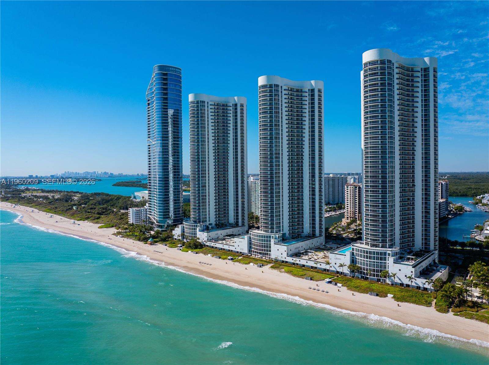TDR TOWER I - 16001 Collins Ave, Sunny Isles Beach, FL 33160 | Picture 30