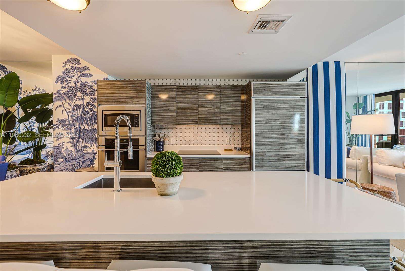 Icon Bay at 460 28, Miami, FL 33137 - For Sale photo 17