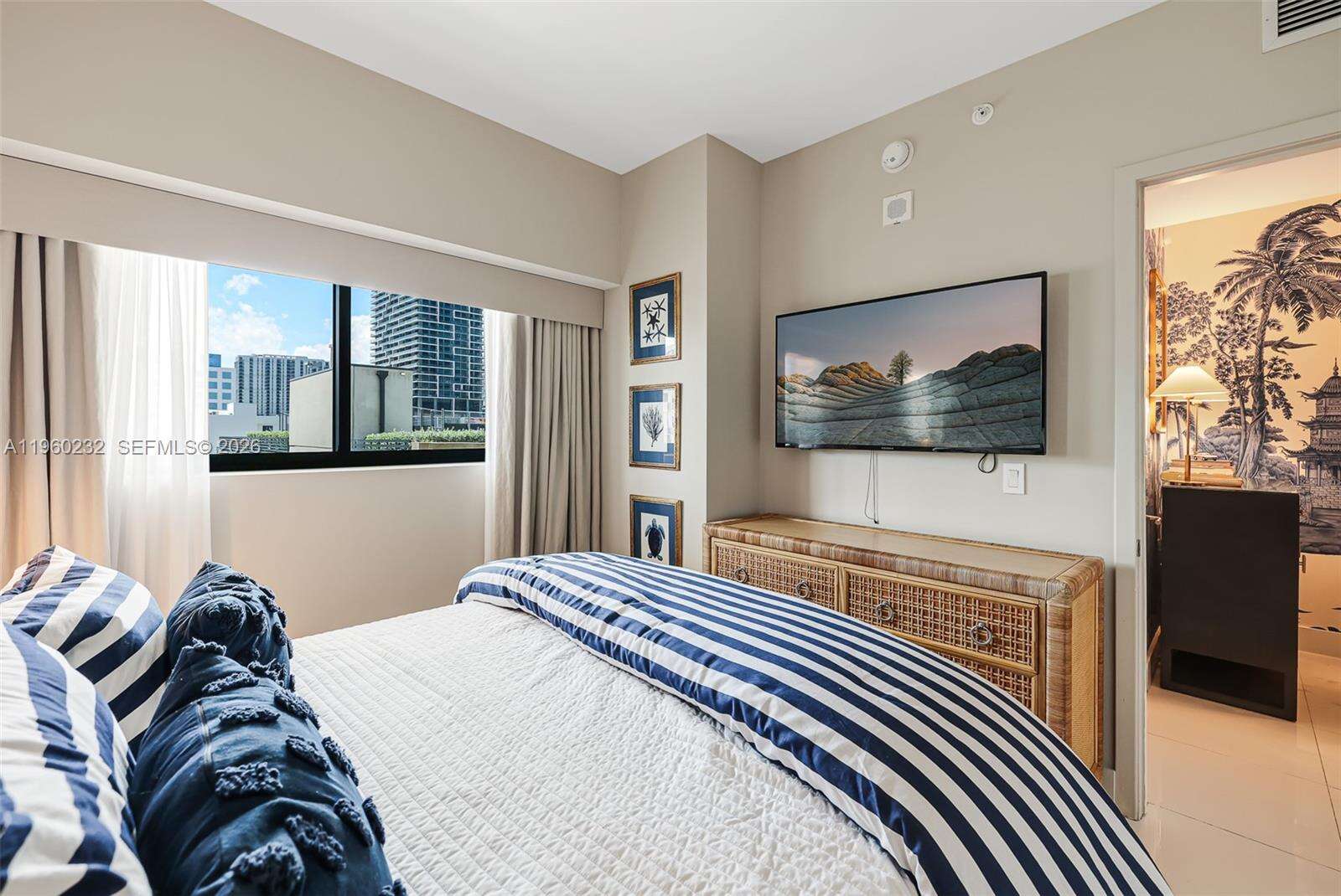 Icon Bay at 460 28, Miami, FL 33137 - For Sale photo 35