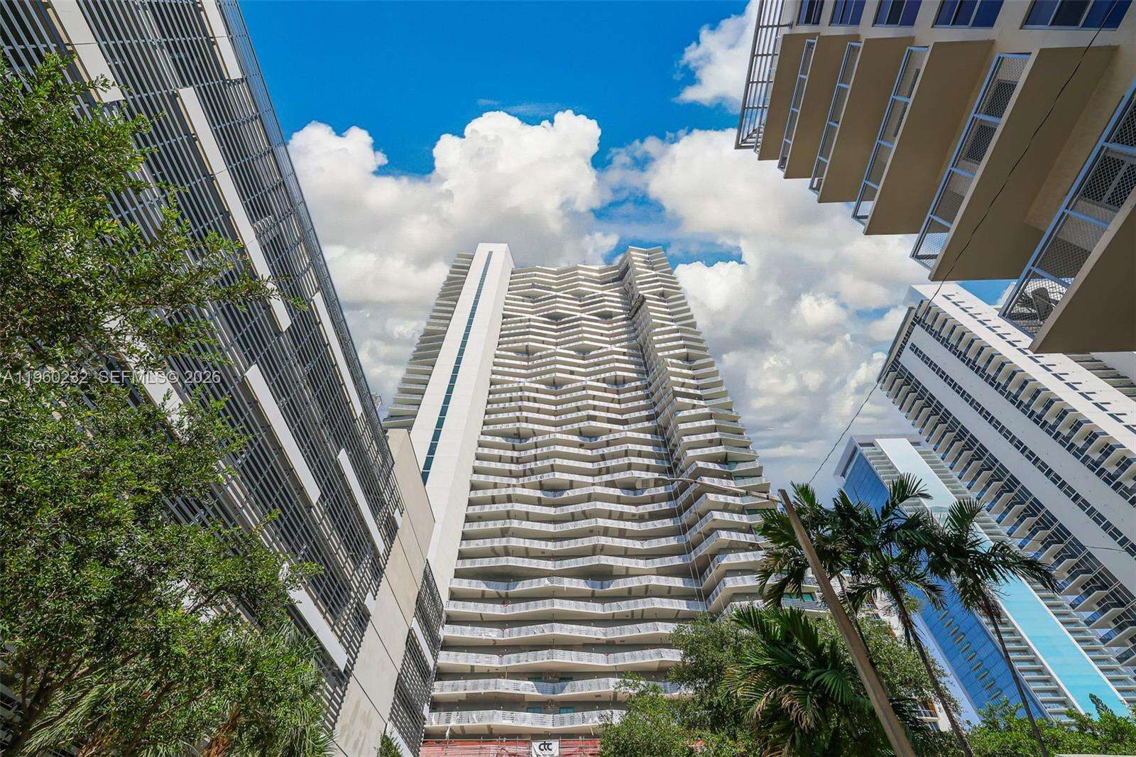 Icon Bay at 460 28, Miami, FL 33137 - For Sale photo 52