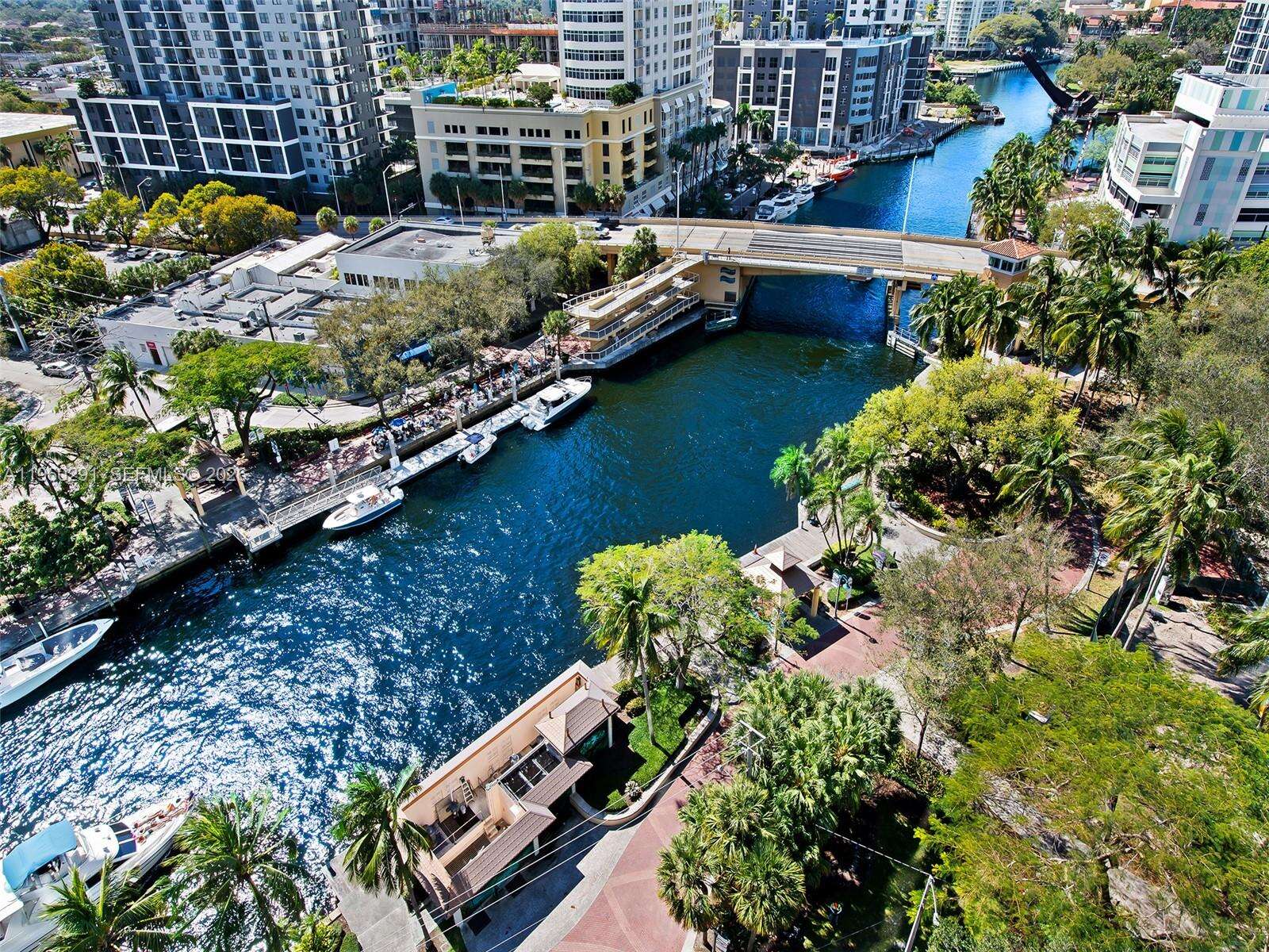 LAS OLAS RIVER HOUSE - 333 Las Olas Way, Fort Lauderdale, FL 33301 | Picture 5