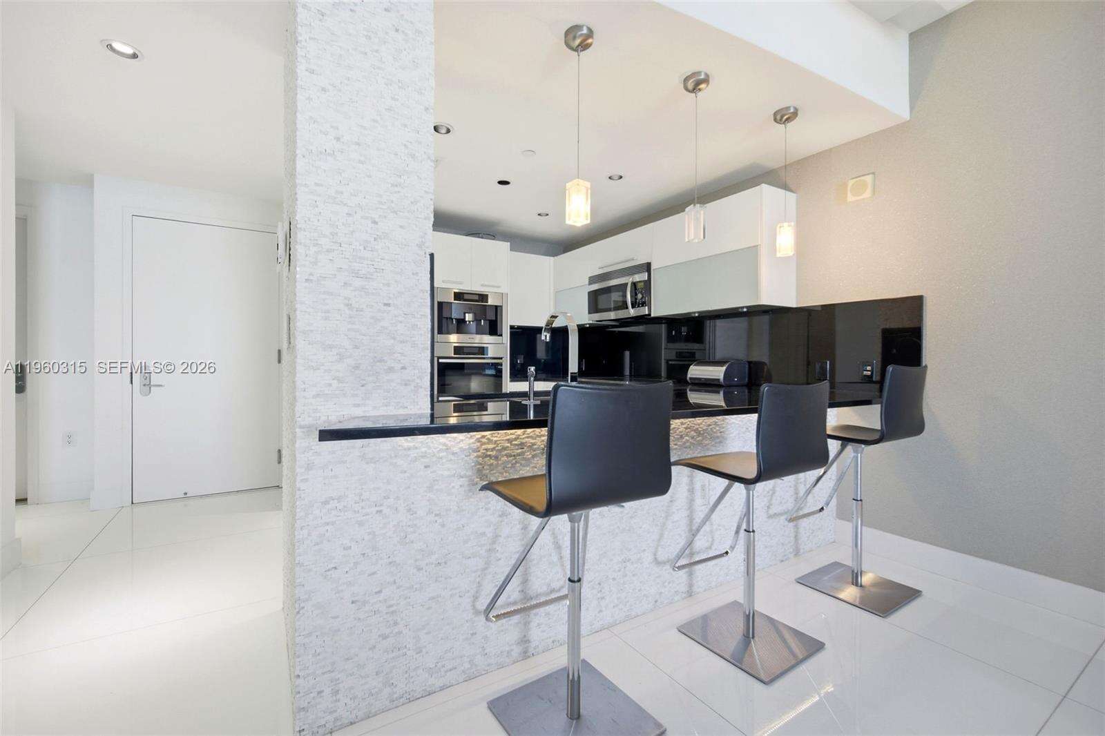 JADE OCEAN - 17121 Collins Ave, Sunny Isles Beach, FL 33160 | Picture 11