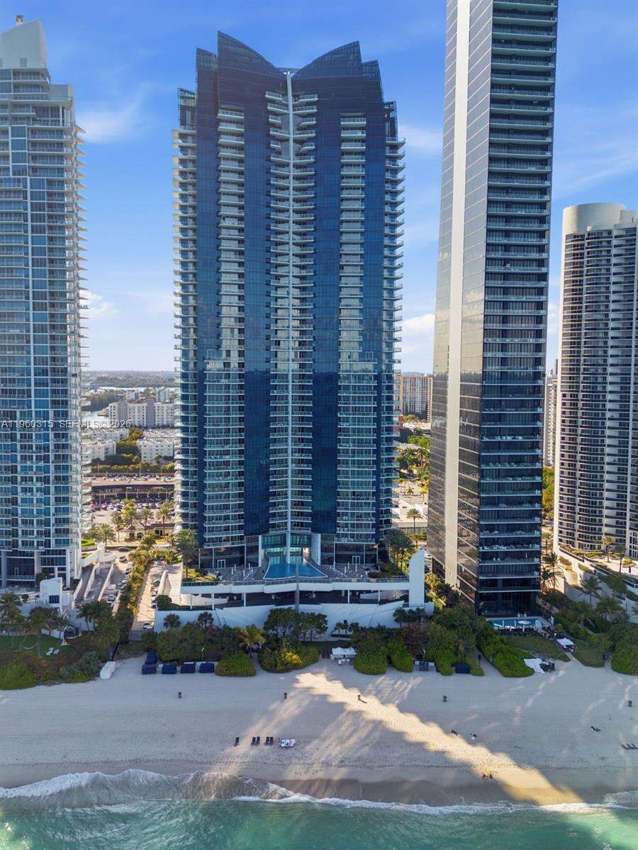 JADE OCEAN - 17121 Collins Ave, Sunny Isles Beach, FL 33160 | Picture 3