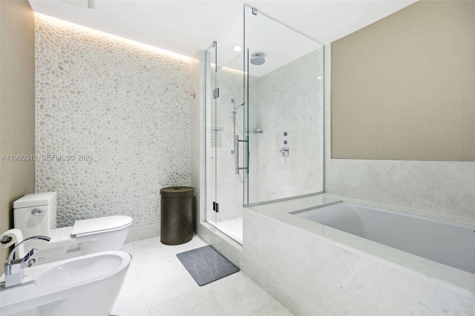 JADE OCEAN - 17121 Collins Ave, Sunny Isles Beach, FL 33160 | Picture 27