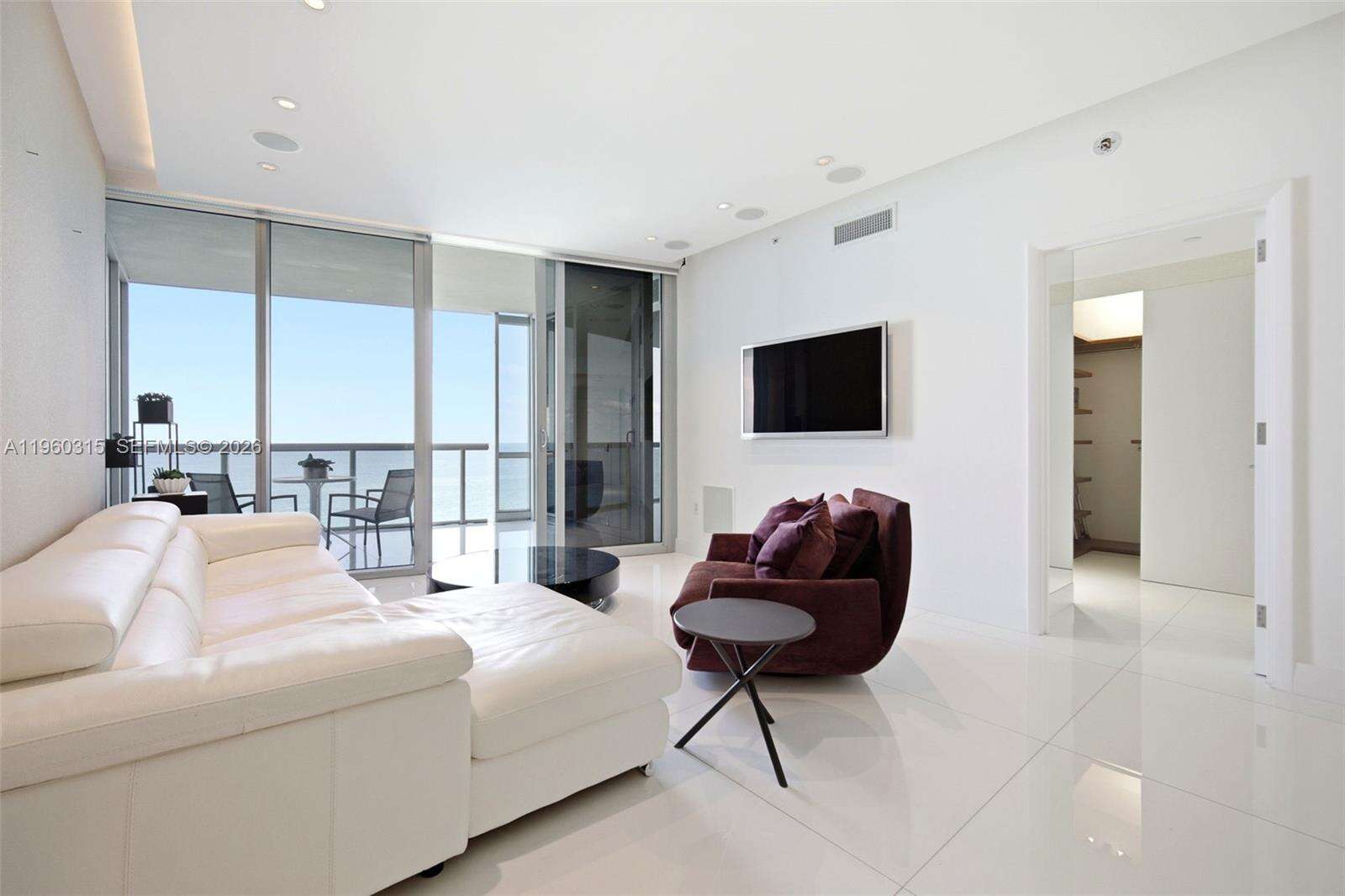 JADE OCEAN - 17121 Collins Ave, Sunny Isles Beach, FL 33160 | Picture 10