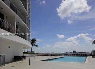 Opera Tower at 1750 Bayshore Dr, Miami, FL 33132 - For Sale photo 32