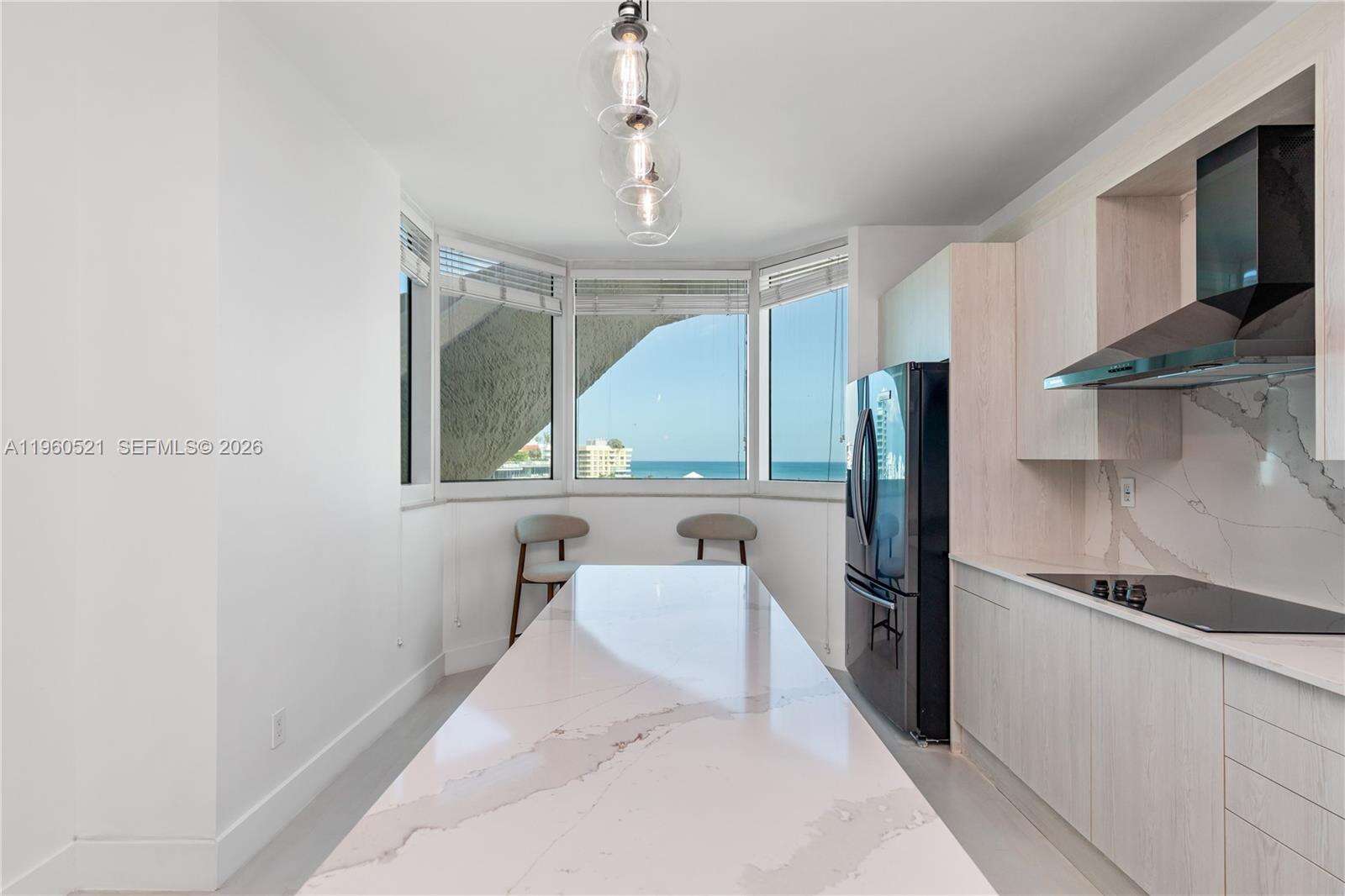 PORTOFINO TOWER - 300 Pointe Dr, Miami Beach, FL 33139 | Picture 14