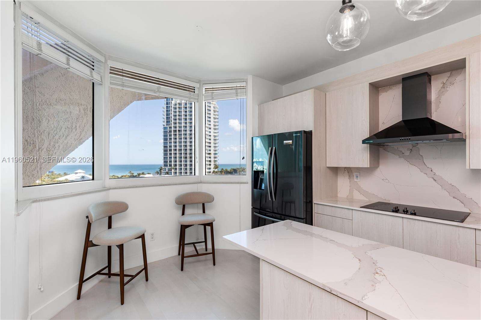 PORTOFINO TOWER - 300 Pointe Dr, Miami Beach, FL 33139 | Picture 16