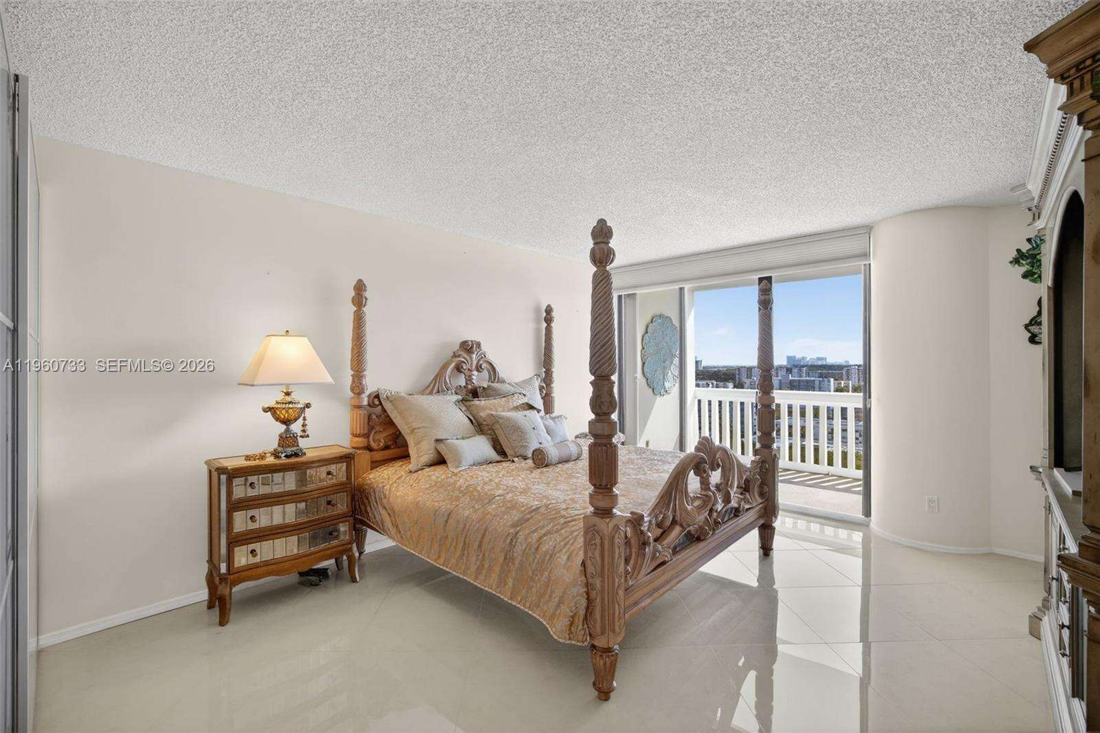 2000 Williams Island at 2000 Island Blvd, Aventura, FL 33160 - For Sale photo 45