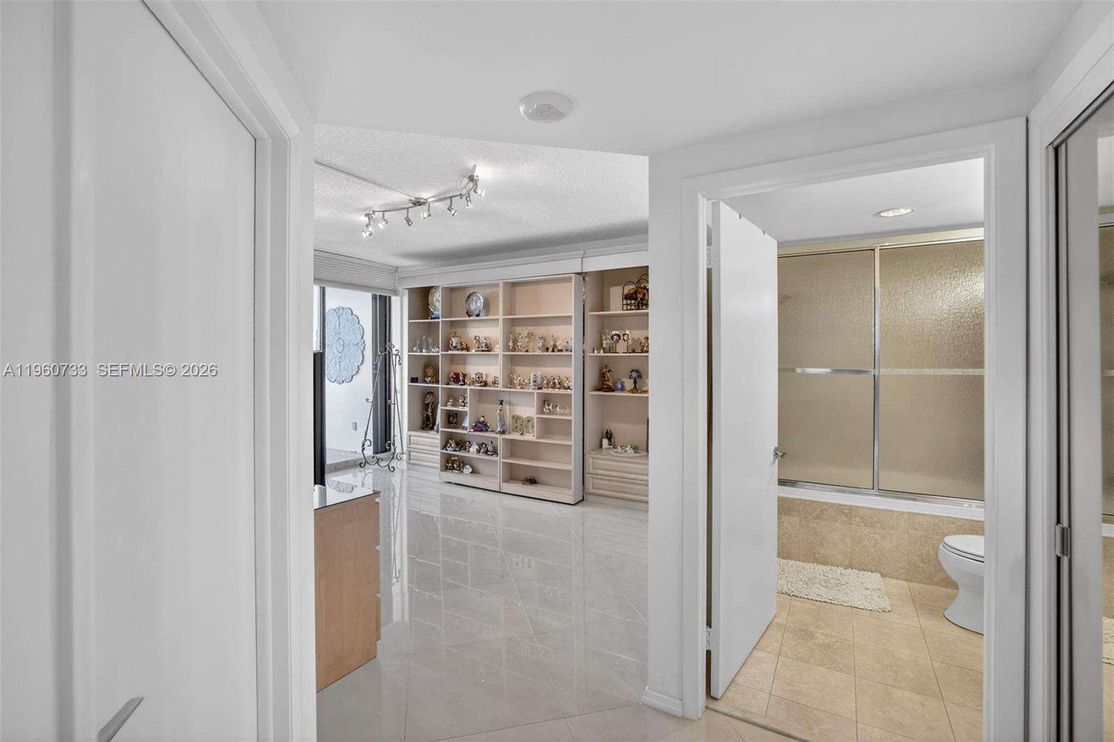2000 Williams Island at 2000 Island Blvd, Aventura, FL 33160 - For Sale photo 54