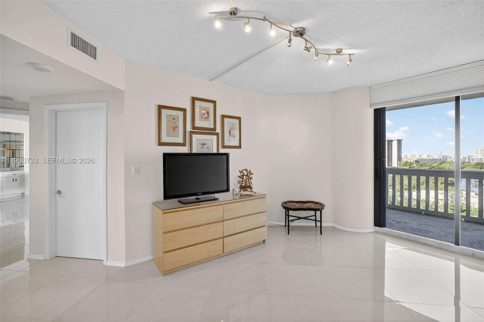 2000 Williams Island at 2000 Island Blvd, Aventura, FL 33160 - For Sale photo 56