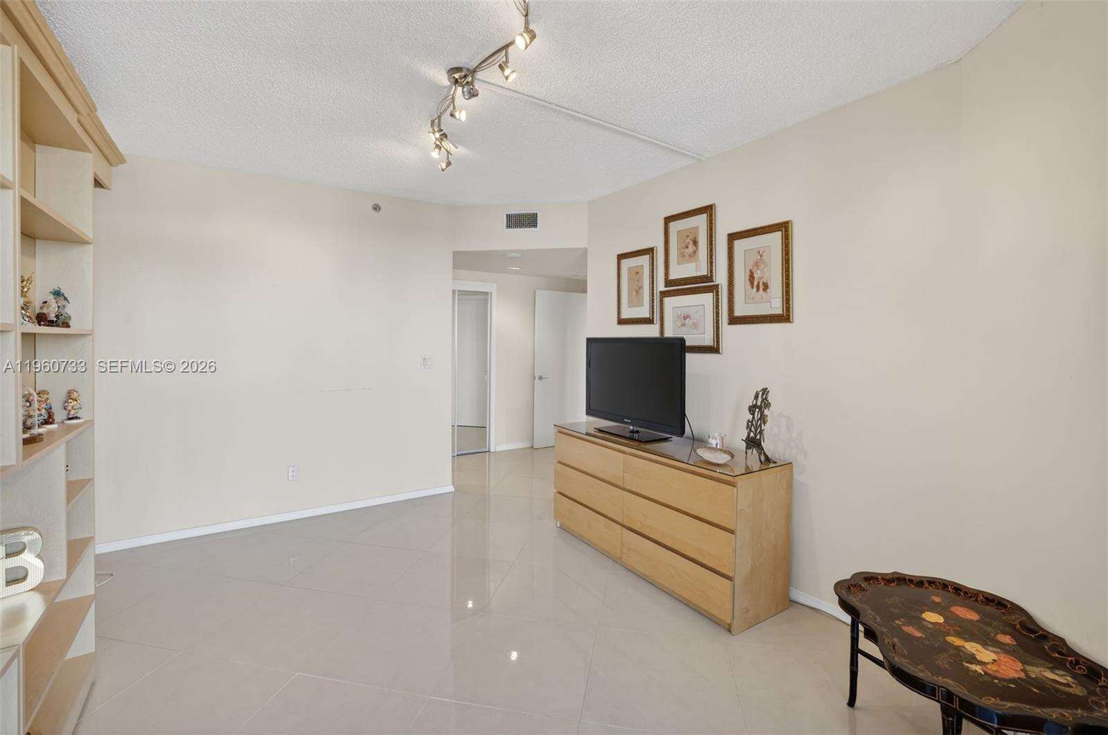 2000 Williams Island at 2000 Island Blvd, Aventura, FL 33160 - For Sale photo 57