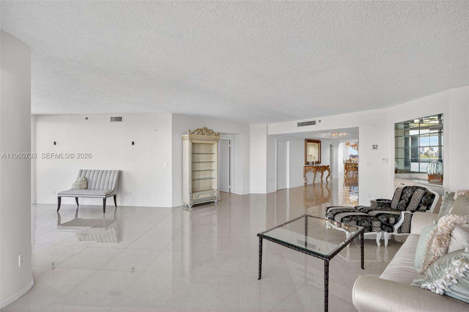 2000 Williams Island at 2000 Island Blvd, Aventura, FL 33160 - For Sale photo 8