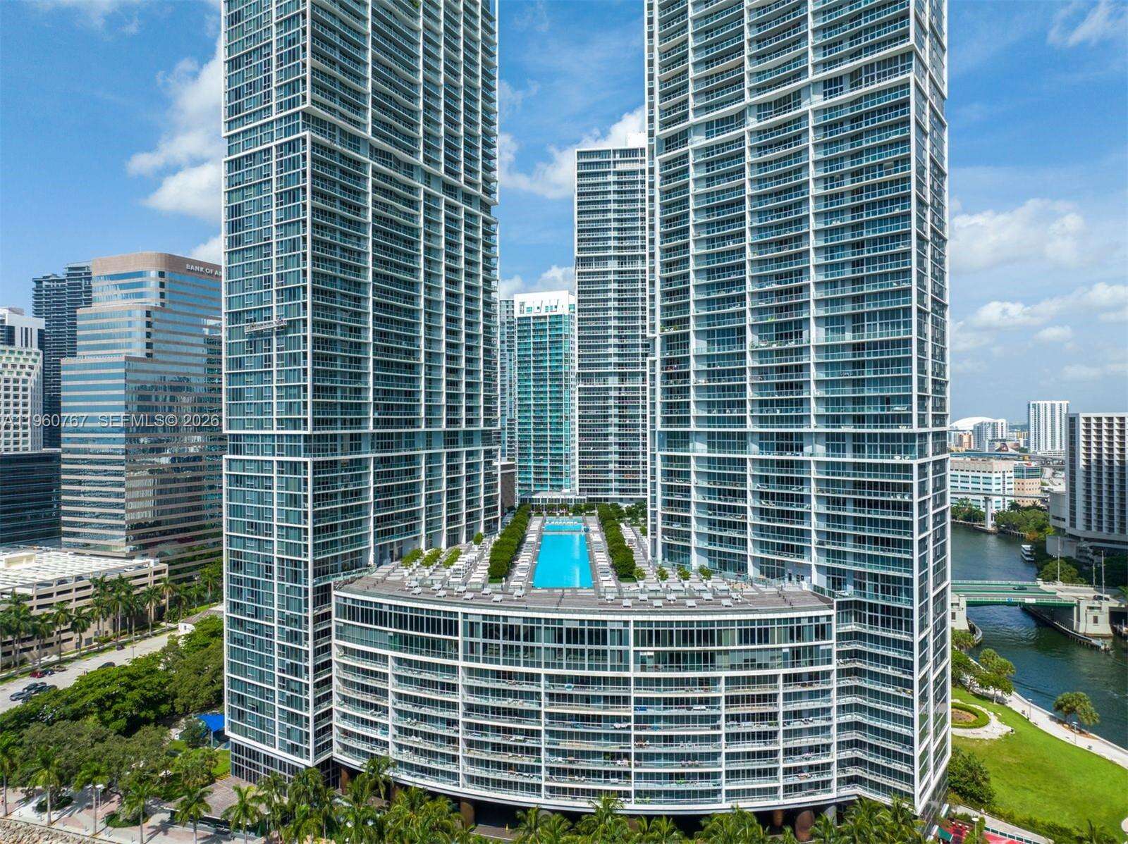 Icon Brickell 1 at 475 Brickell Ave, Miami, FL 33131 - For Sale photo 17