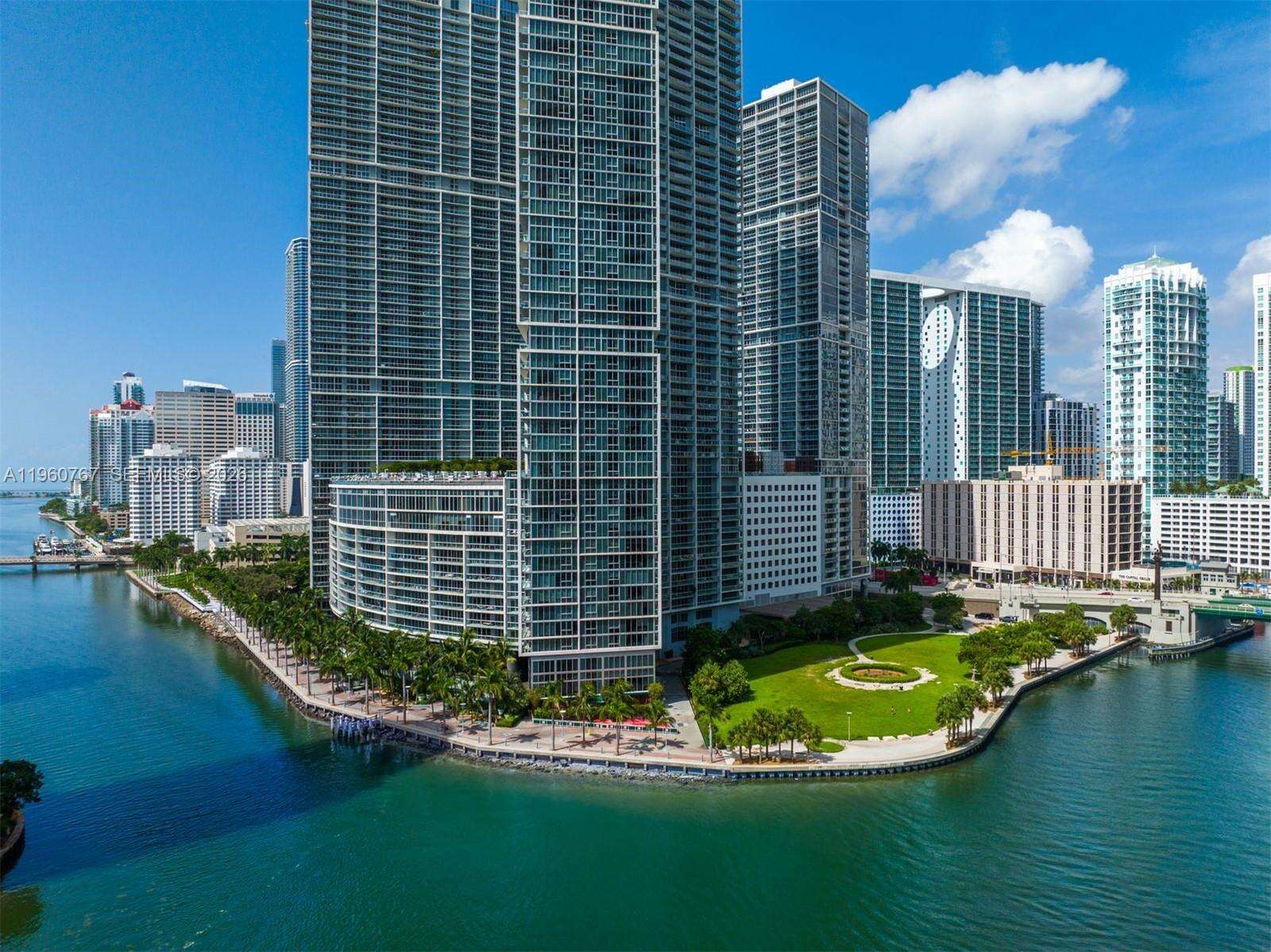 Icon Brickell 1 at 475 Brickell Ave, Miami, FL 33131 - For Sale photo 24