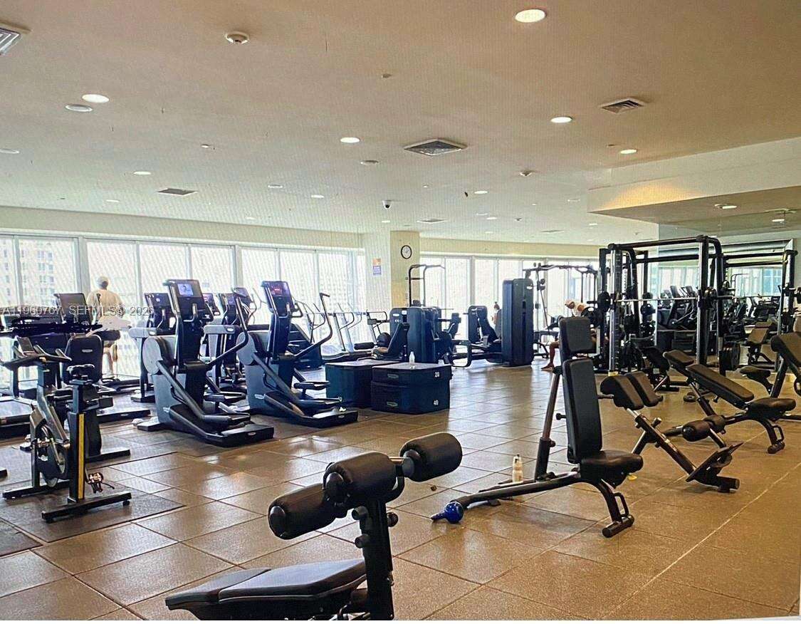 Icon Brickell 1 at 475 Brickell Ave, Miami, FL 33131 - For Sale photo 28