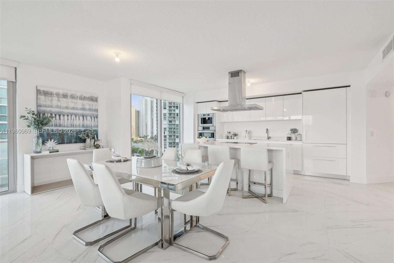 PARQUE TOWERS - 330 Sunny Isles Blvd, Sunny Isles Beach, FL 33160 | Picture 14