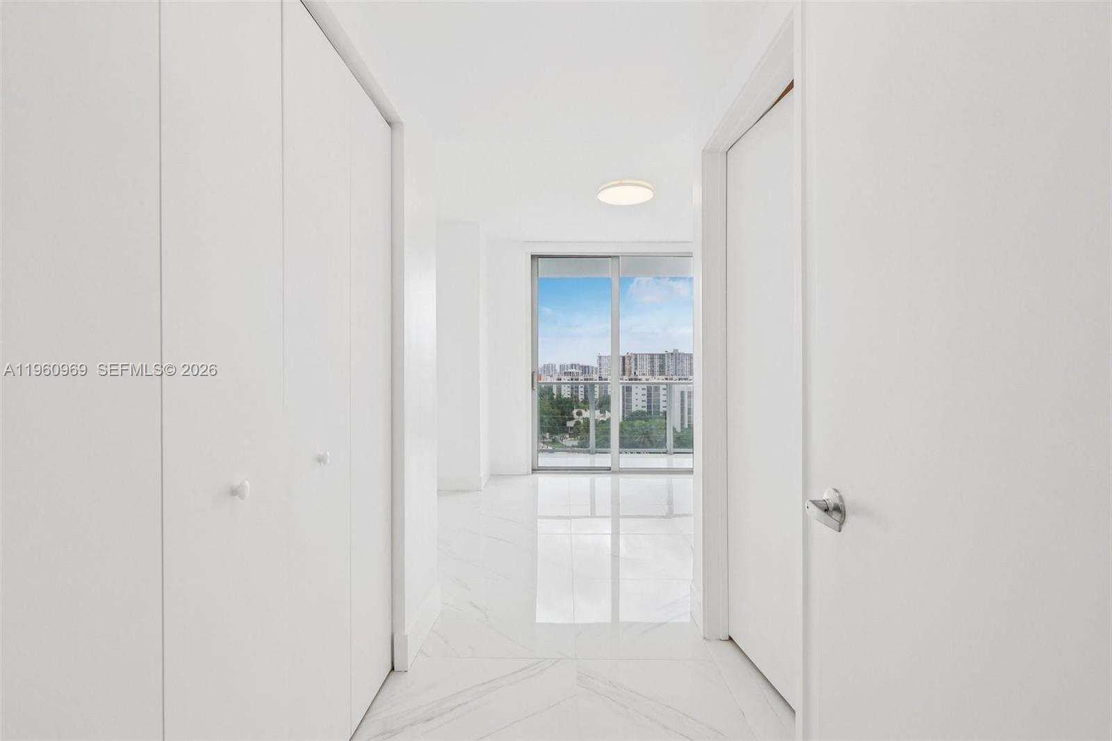 PARQUE TOWERS - 330 Sunny Isles Blvd, Sunny Isles Beach, FL 33160 | Picture 40