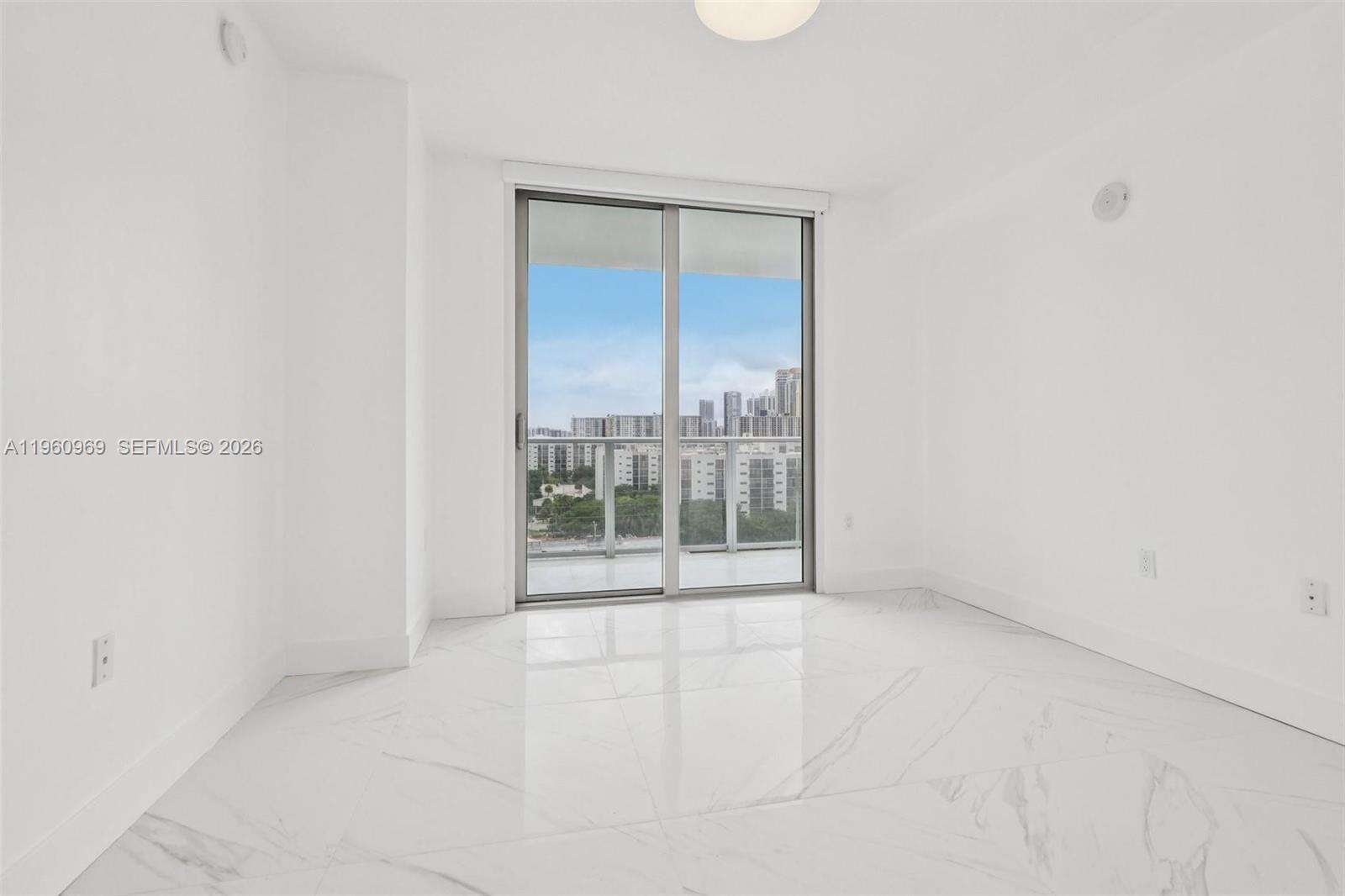 PARQUE TOWERS - 330 Sunny Isles Blvd, Sunny Isles Beach, FL 33160 | Picture 43