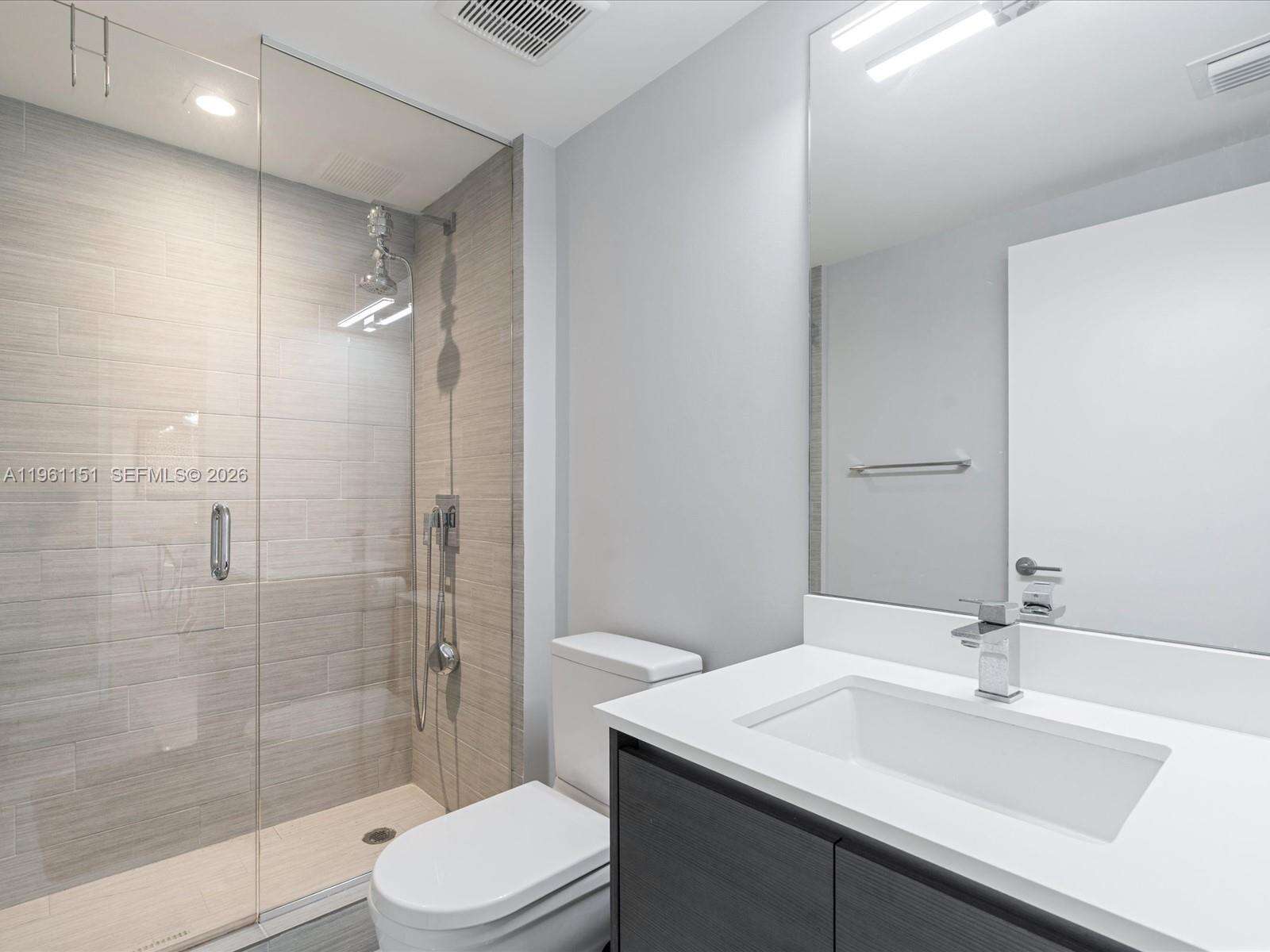 PARQUE TOWERS - 300 Sunny Isles Blvd, Sunny Isles Beach, FL 33160 | Picture 16