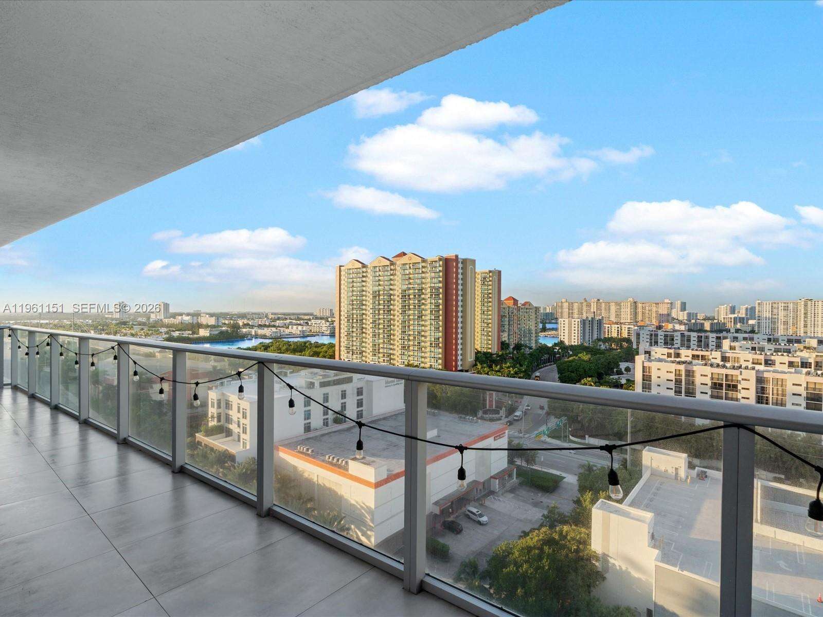 PARQUE TOWERS - 300 Sunny Isles Blvd, Sunny Isles Beach, FL 33160 | Picture 25