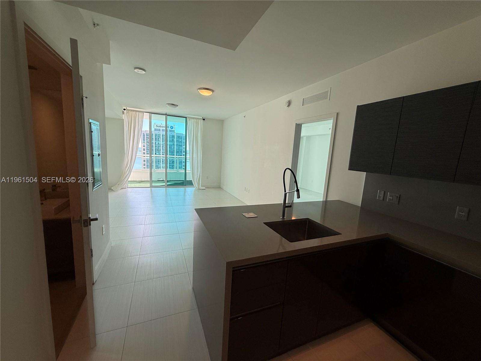 The Bond On Brickell at 1080 Brickell Ave, Miami, FL 33131 - For Sale photo 11