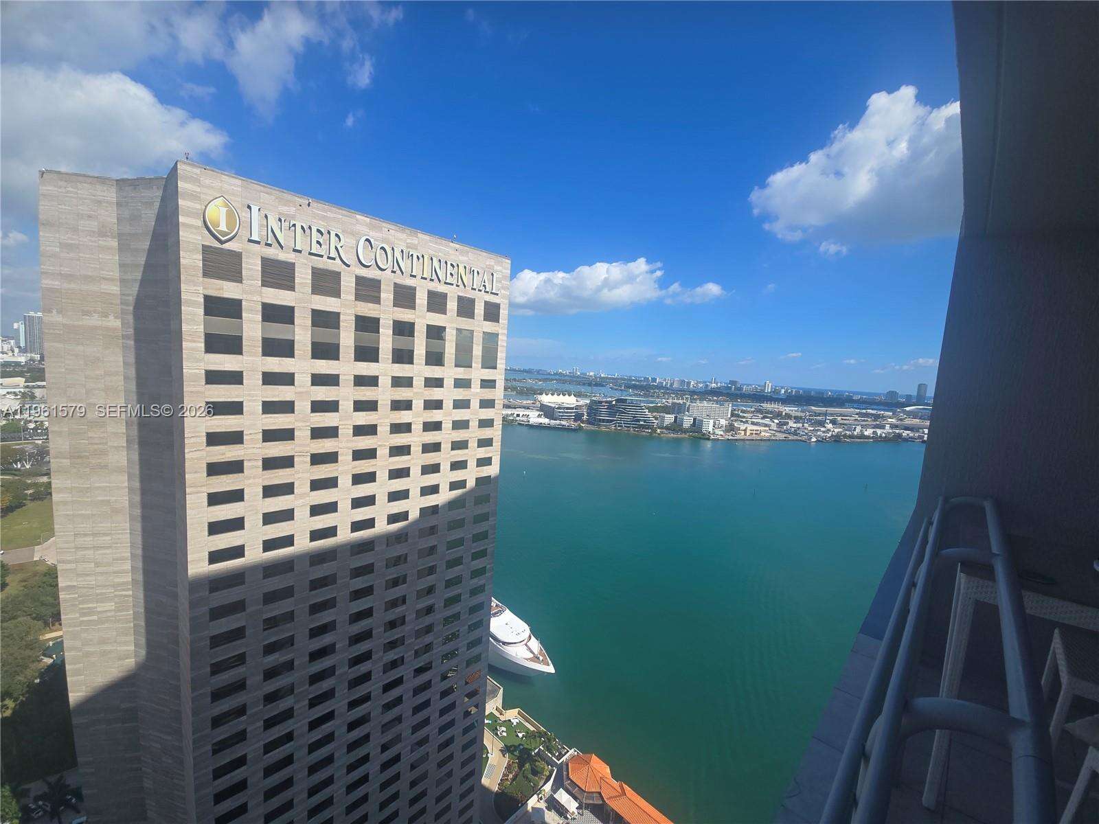 One Miami East at 335 Biscayne Blvd, Miami, FL 33131 - For Sale photo 15