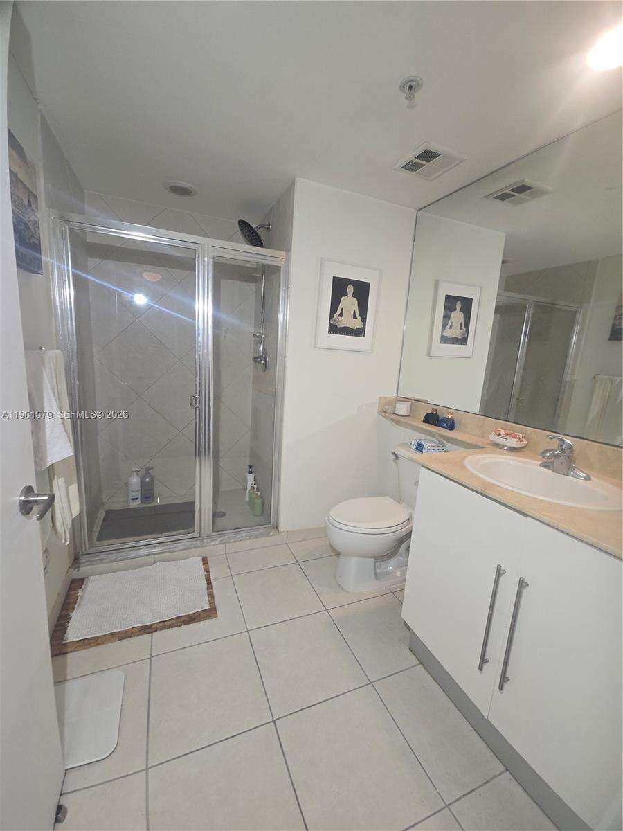 One Miami East at 335 Biscayne Blvd, Miami, FL 33131 - For Sale photo 29